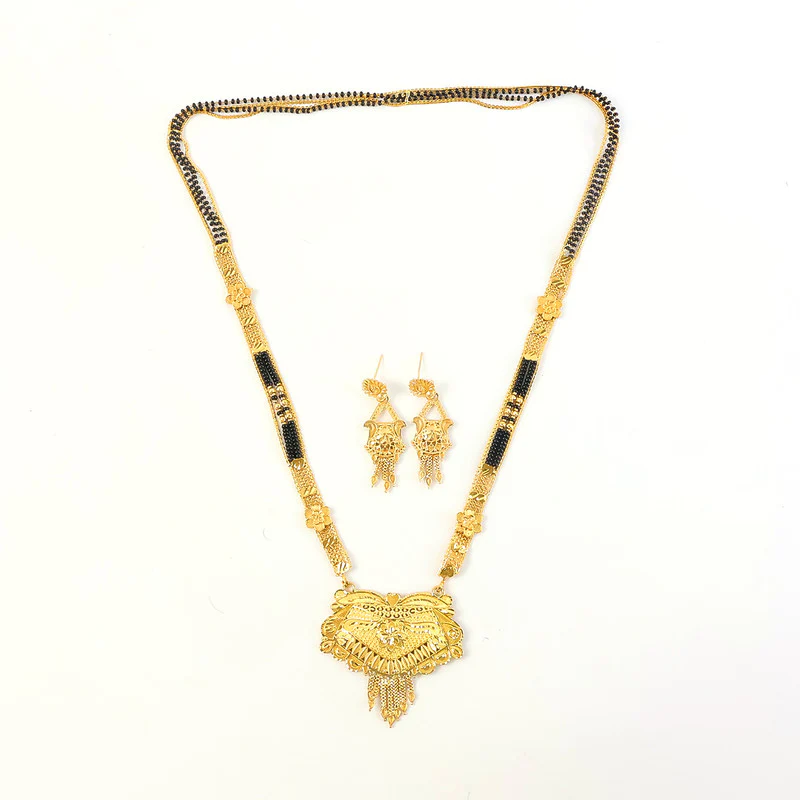 Elegant Gold-Plated Mangalsutra Necklace Set with Traditional Intricate Detailing - Image 5
