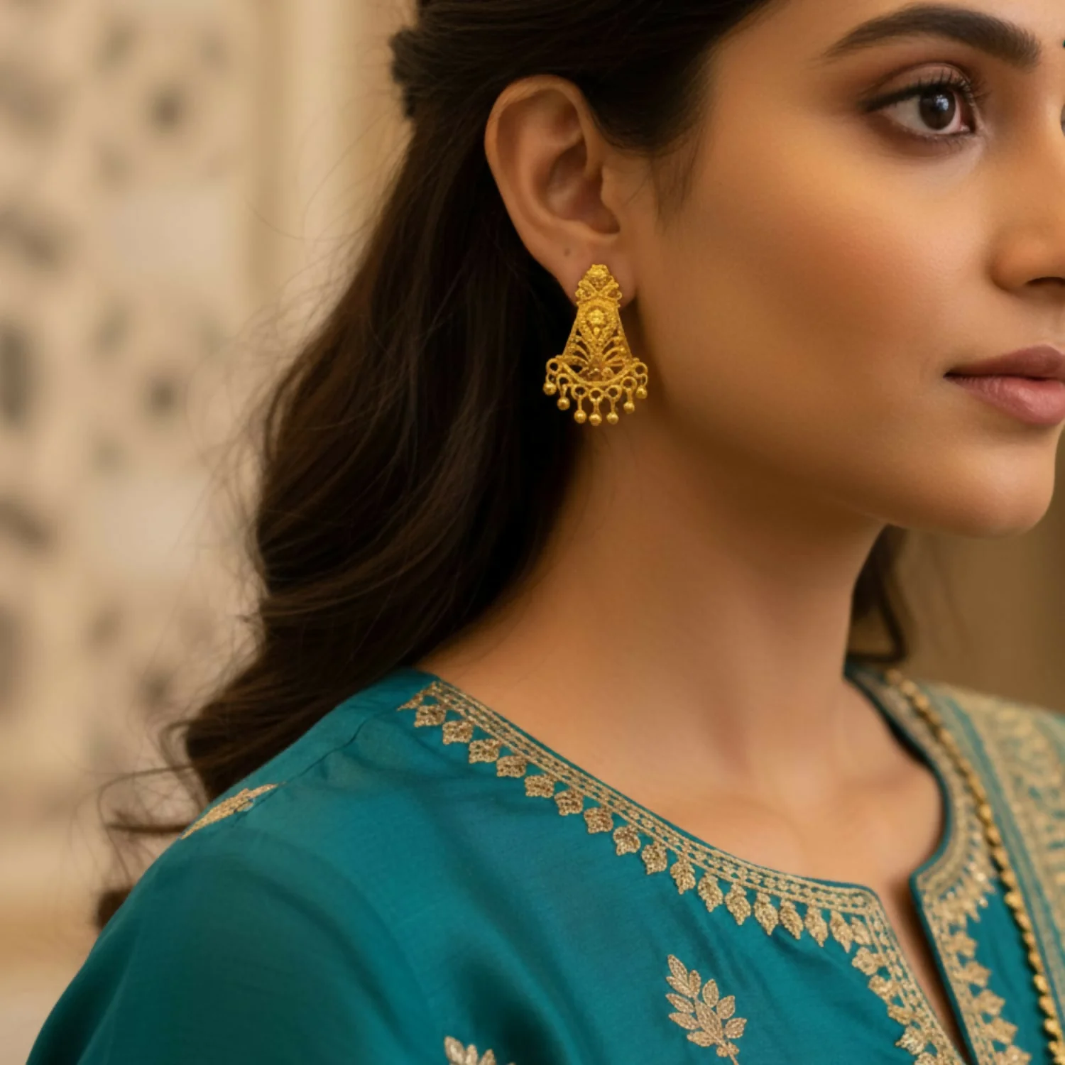 ELEGANT GOLDEN EARINGS| Women & Girl Traditional Jewellery Stylish Fancy Jhumki/Jhumka Earrings - Image 2