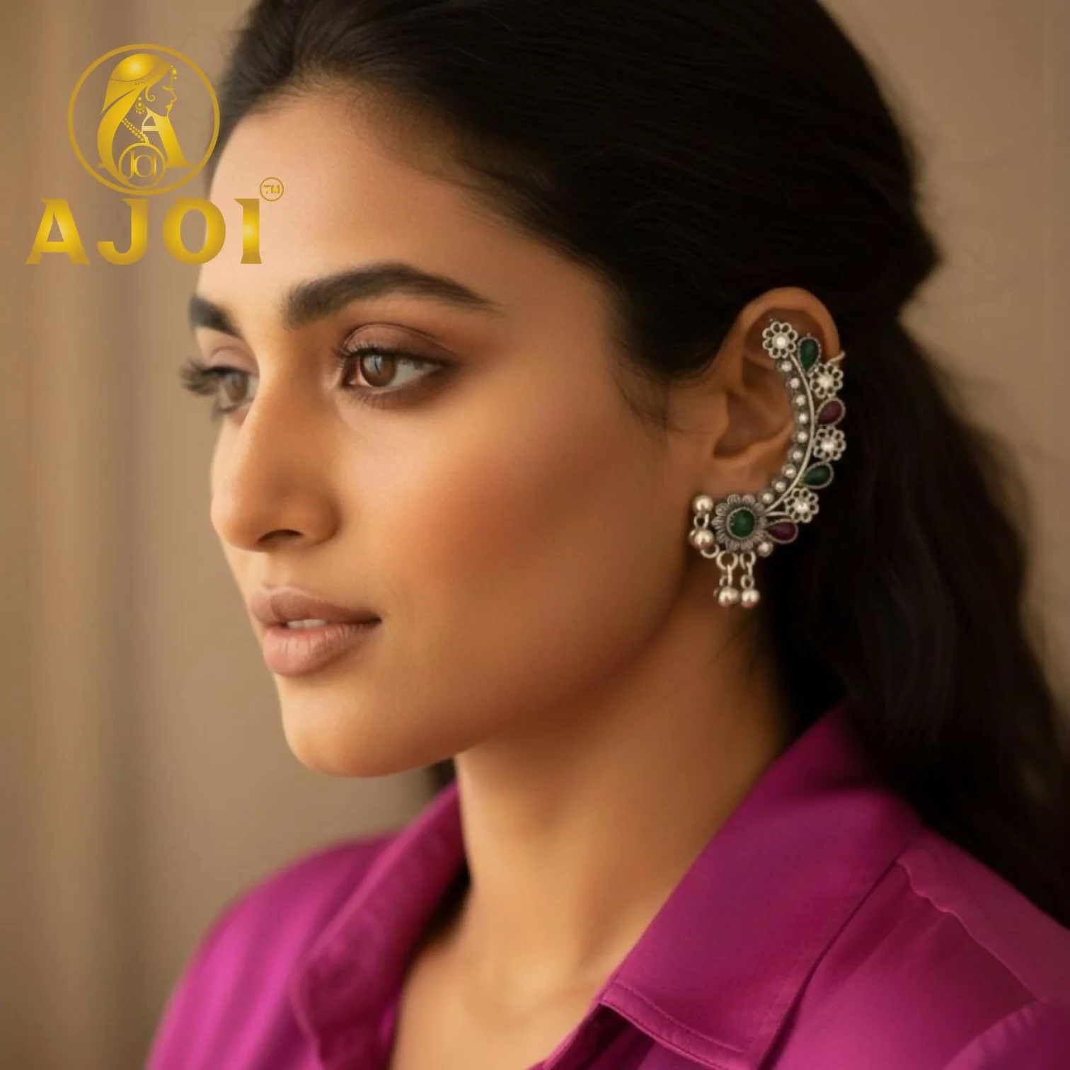 Elegant Heritage Silver Earrings - Image 2