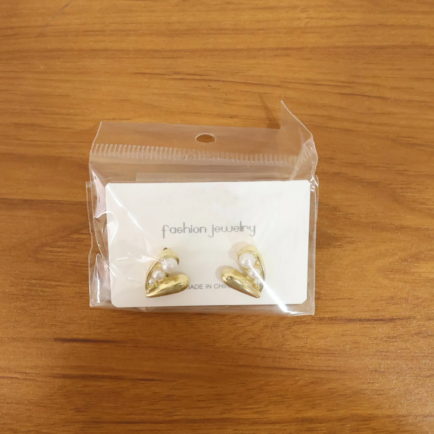 Elegant Korean Style Gold Pearl Heart Stud Earrings for Women & Girls - Image 6