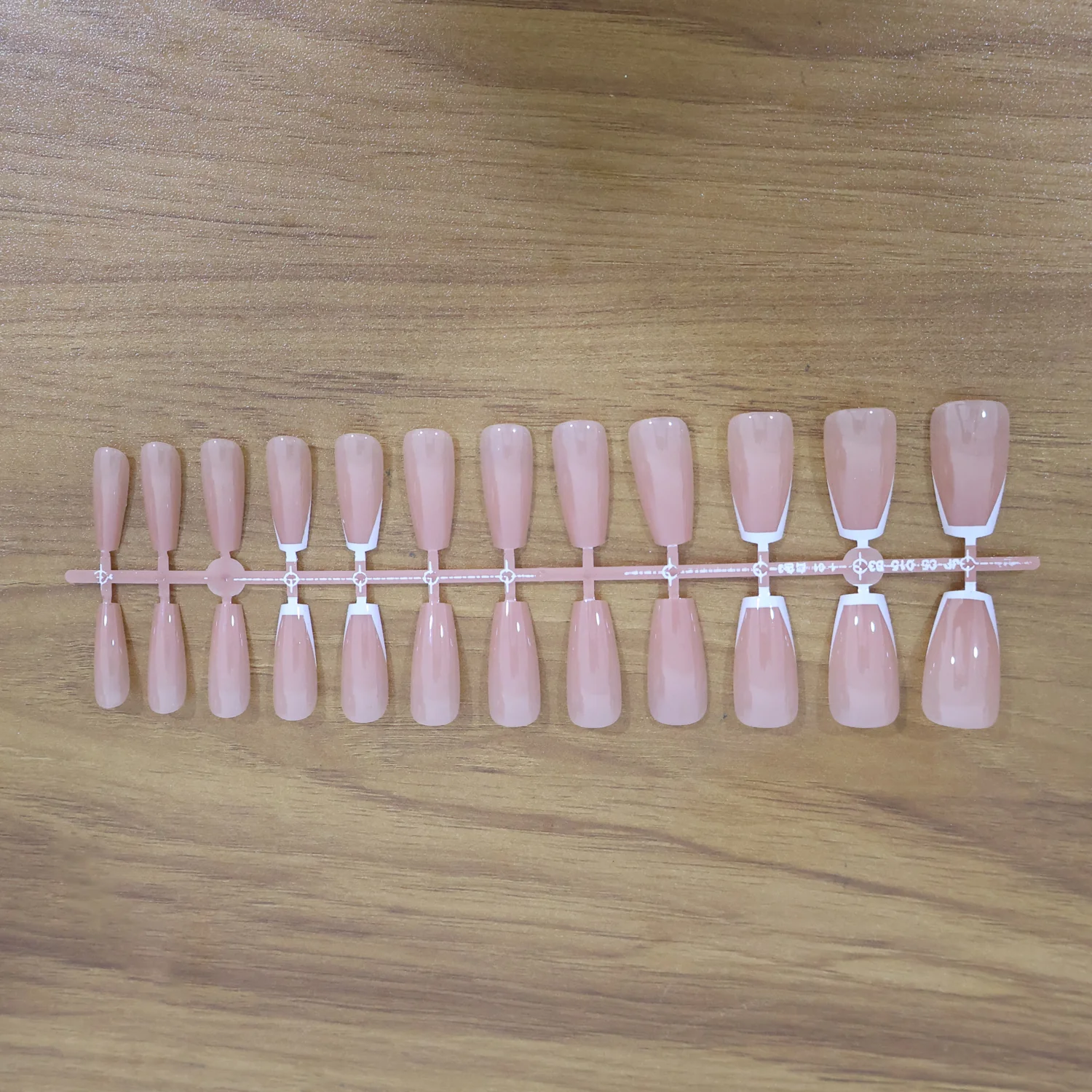 Elegant Nude Glossy Artificial Nail Tips fake nails (24 Pc Set) - Image 8