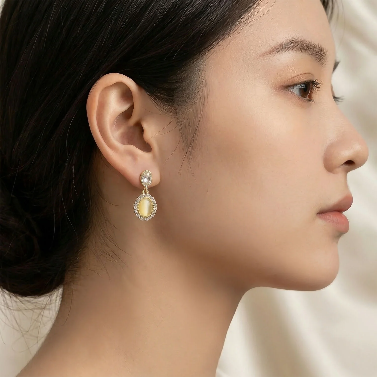 Elegant Oval Crystal Drop Earrings for Women and Girls Party Wear - Image 3