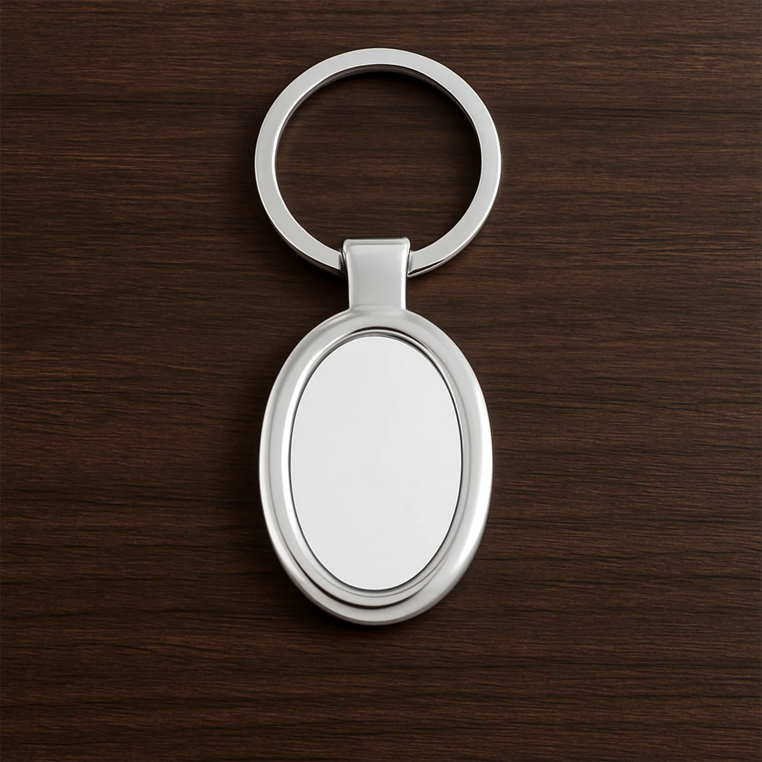 Elegant Oval Shape Metal Keychain for Personal Use - Image 3