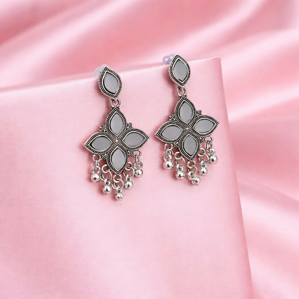 Elegant Oxidised Silver Mirror Jhumka Earings - Image 3