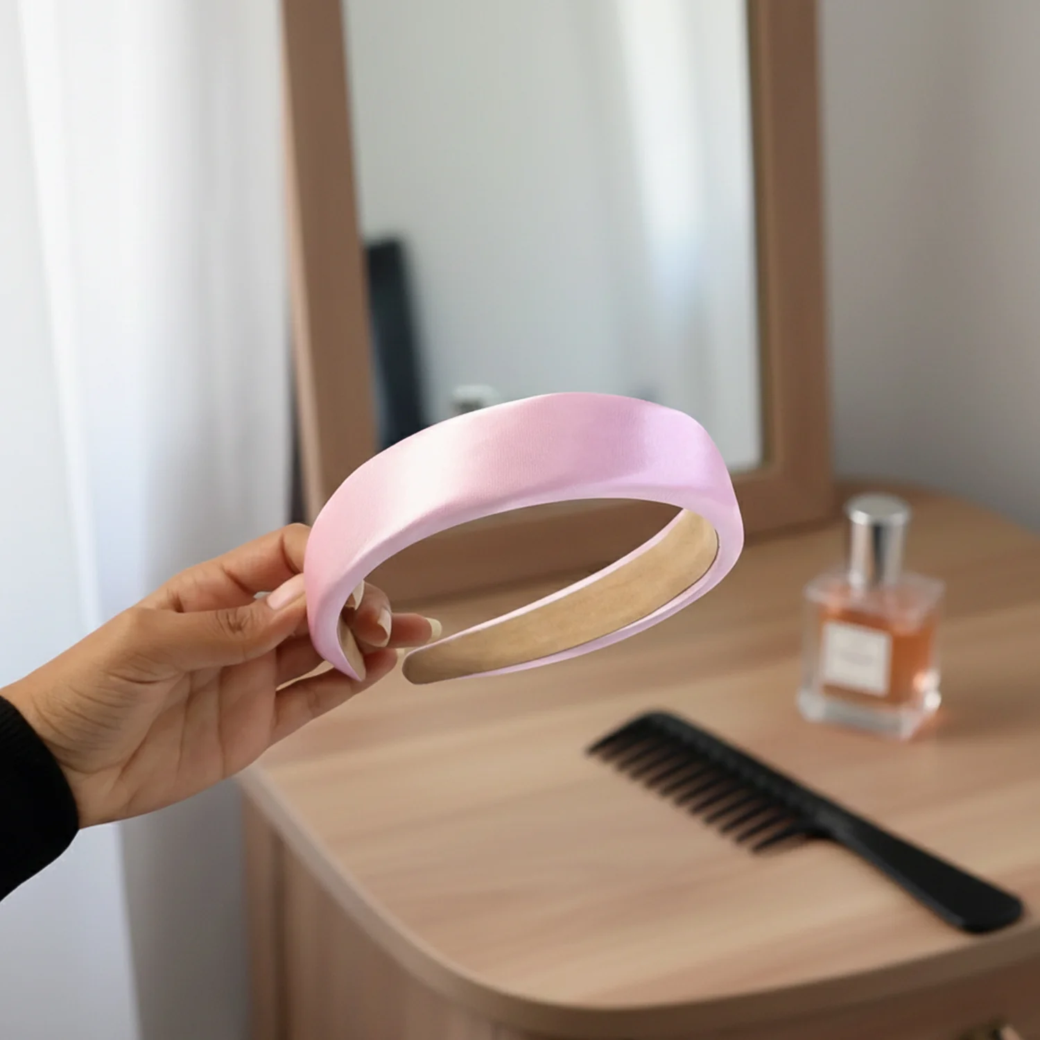 Elegant Padded Satin Finish Hairband (1 Pc) - Image 6