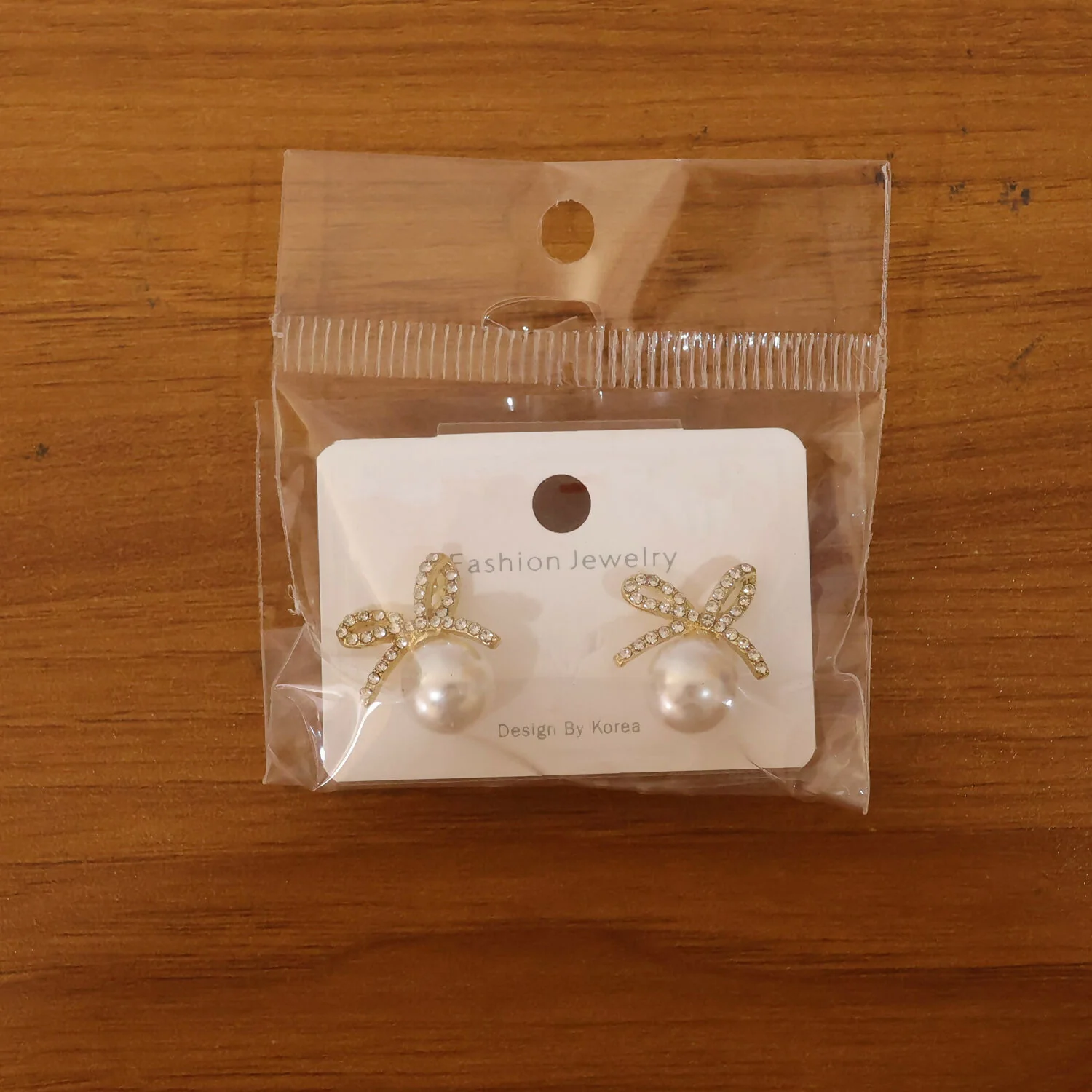 Elegant Pearl Bow Stud Earrings for Women And Girls - Image 7