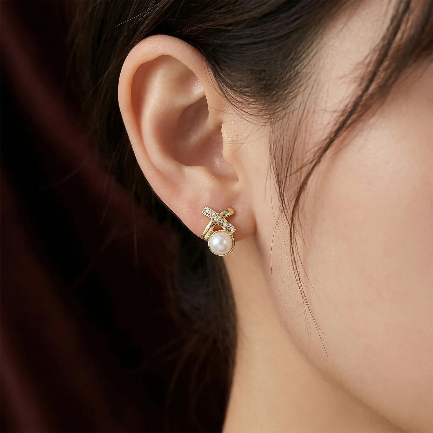 Elegant Pearl Crystal Stud Earrings for Women And Girls - Image 4