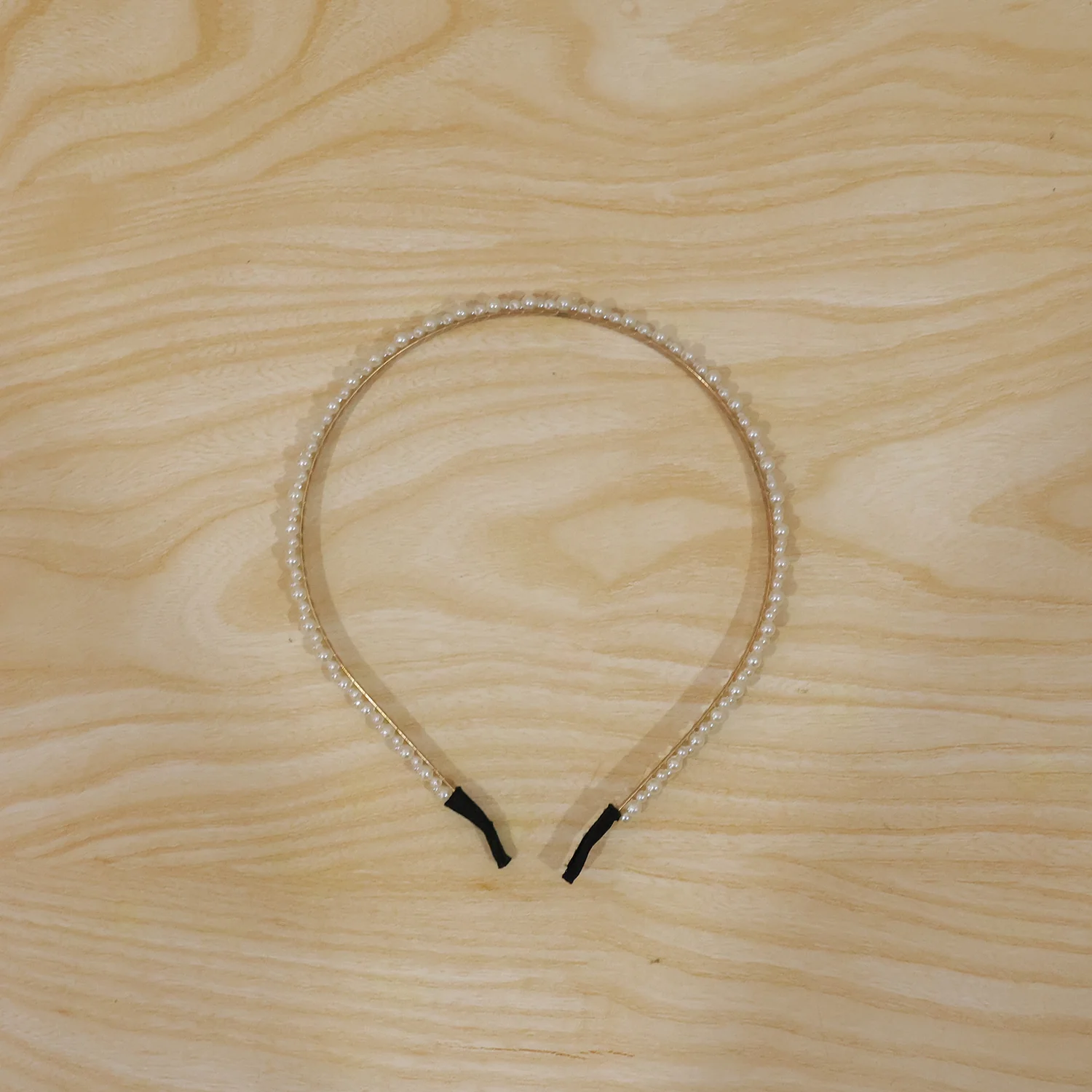Double Layer Pearl Hairband Stylish Headband for Girls (1 Pc) - Image 9