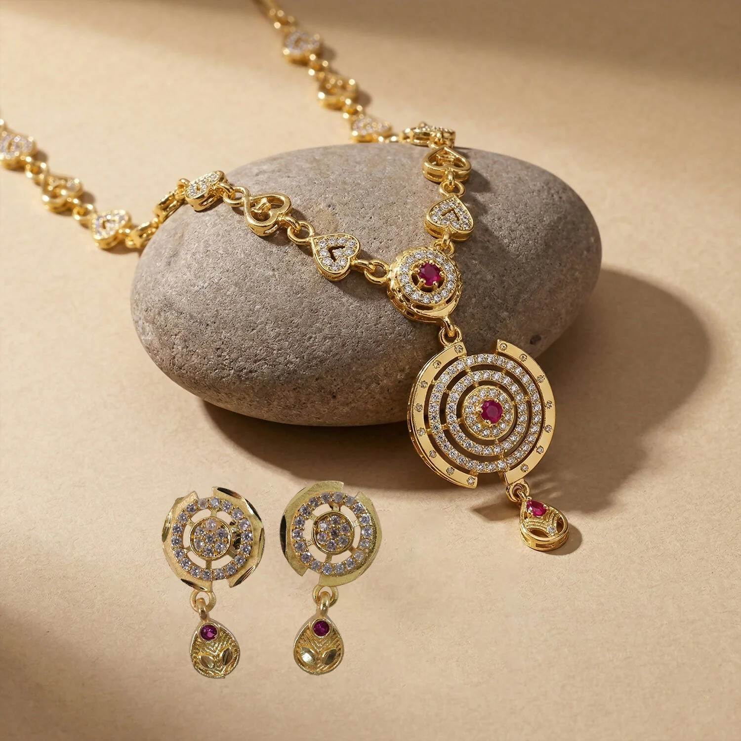 Elegant Queen Inspired Necklace Set with Royal Design for Women Festive Wear - Image 6