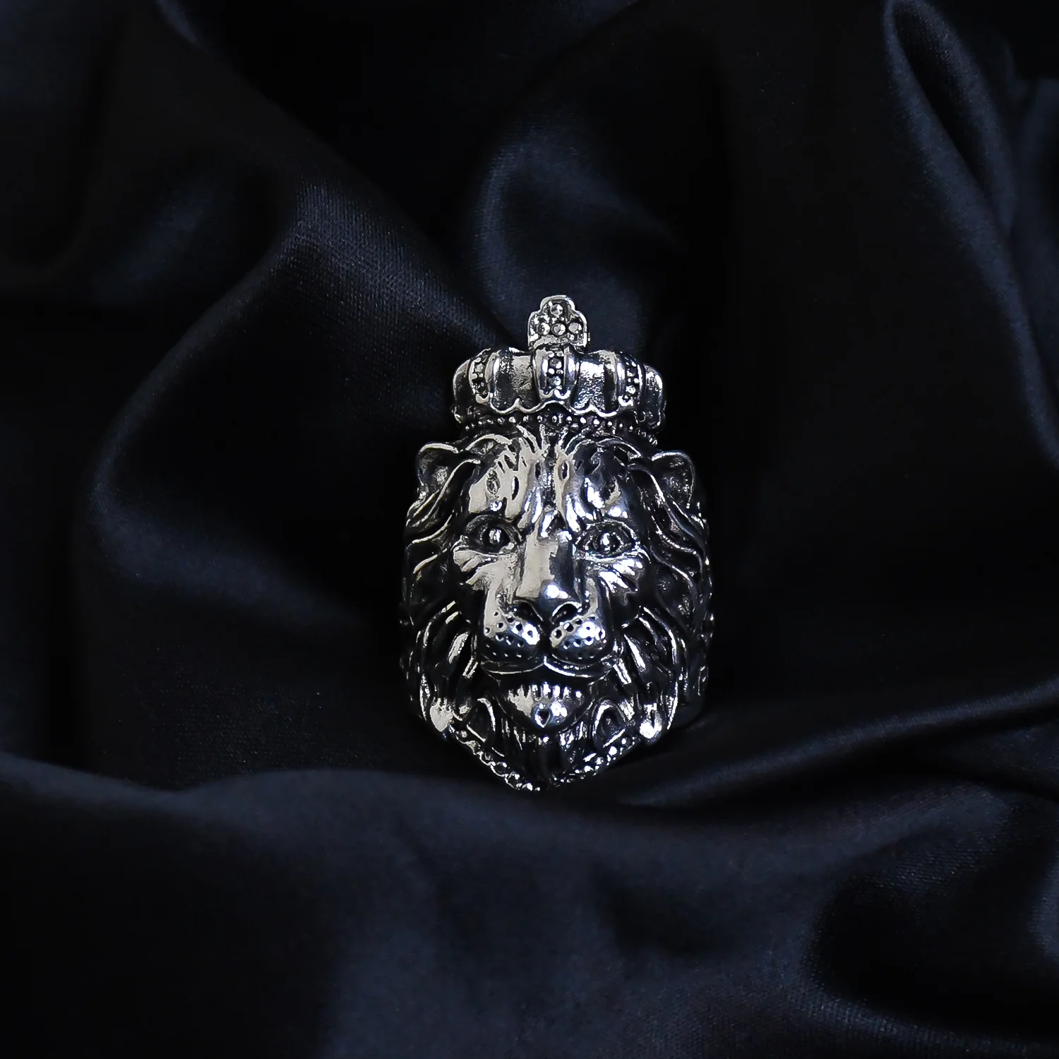 Elegant Ring Collection: Timeless Style for Every Occasion - Image 2
