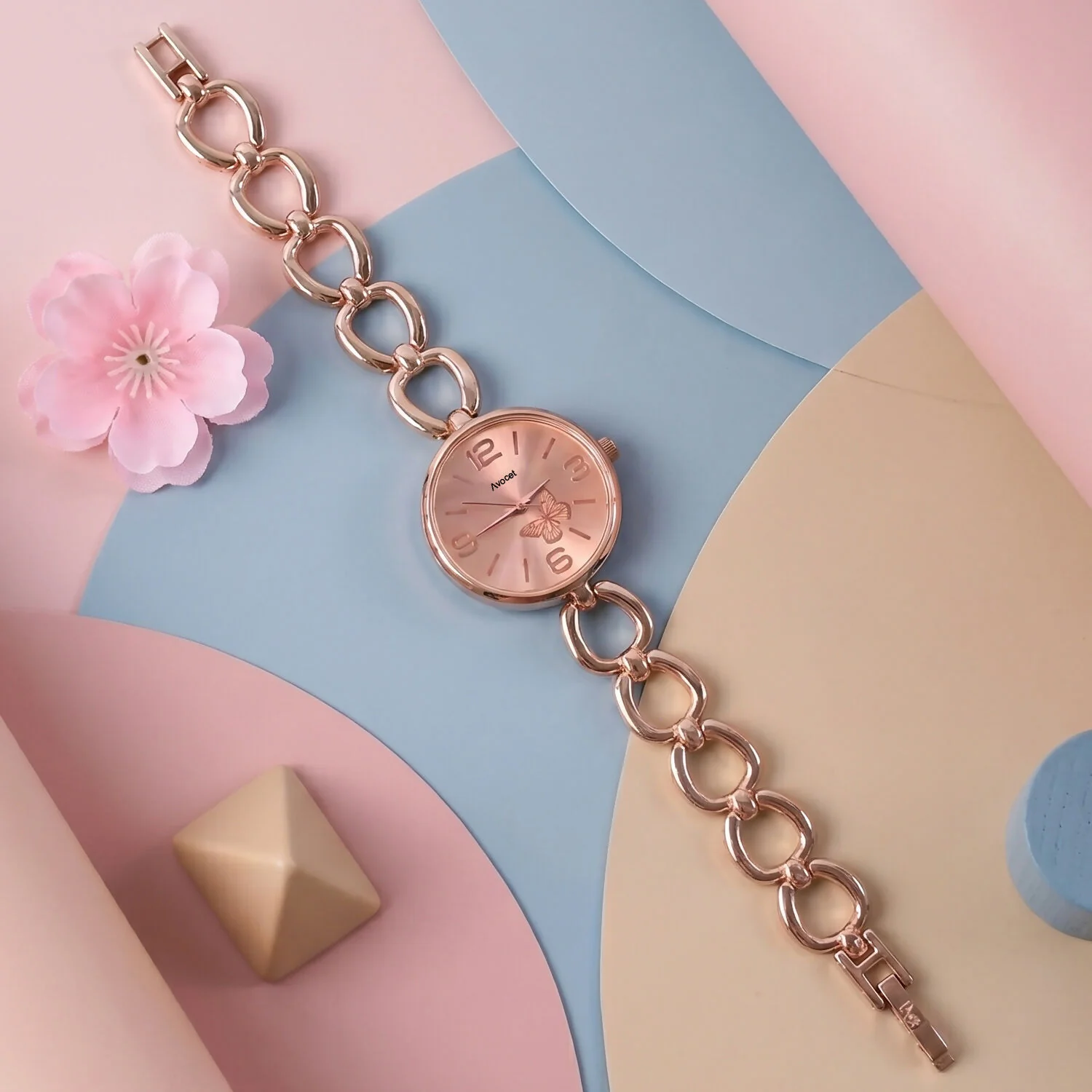 Elegant Rose Gold Chain Strap Women’s Wrist Watch with Butterfly Dial Design - Image 3