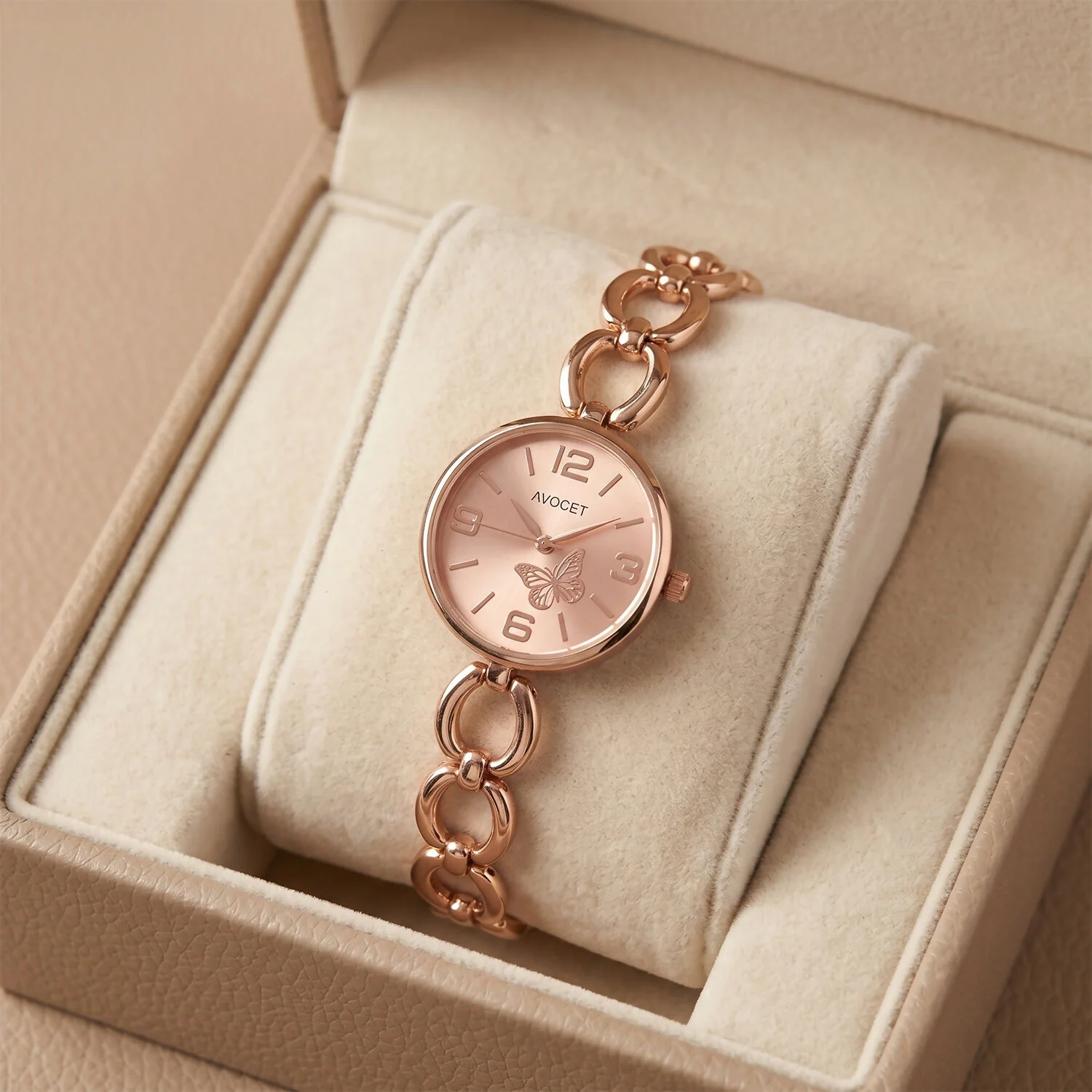 Elegant Rose Gold Chain Strap Women’s Wrist Watch with Butterfly Dial Design - Image 6
