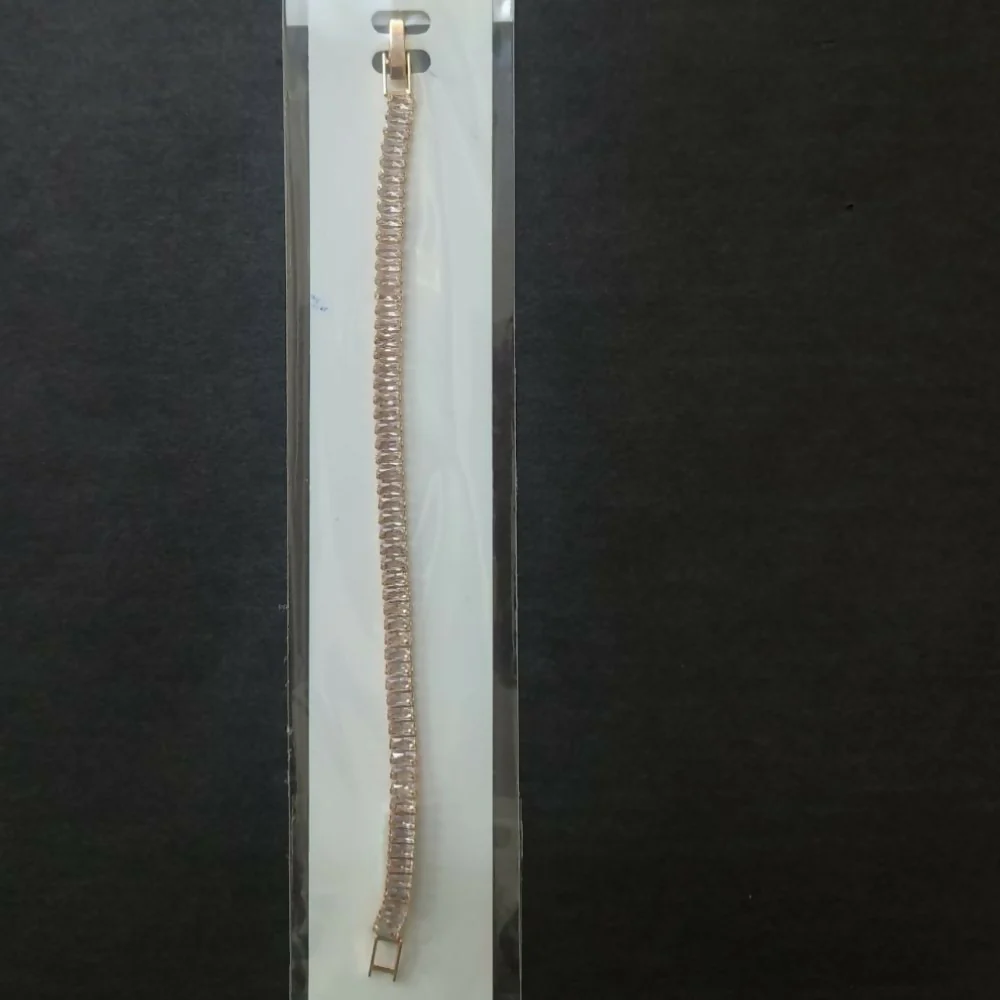 Elegant Rose Gold Plated American Diamond Bracelet for Women - Image 4
