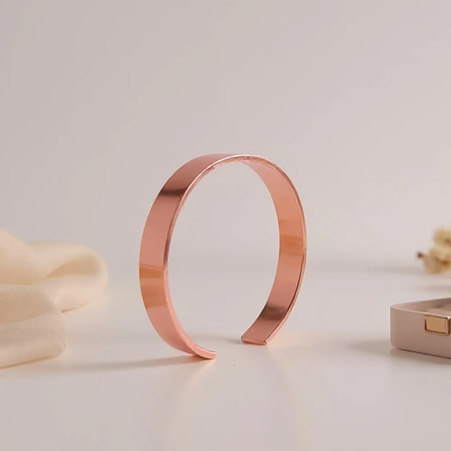 Elegant Rose Gold-Plated Open Cuff Bracelet Kada (1 Pc) - Image 3