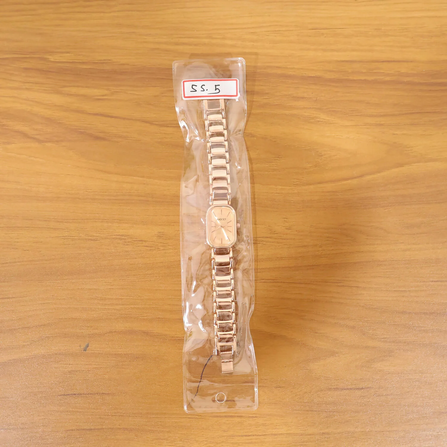 Elegant Rose Gold Rectangular Dial Women’s Watch with Premium Metal Strap - Image 7