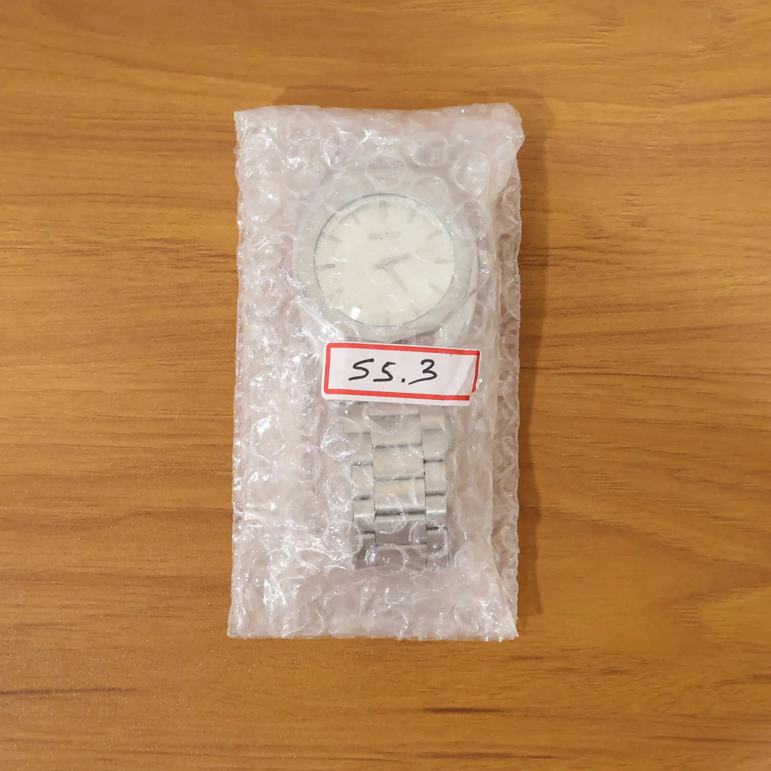 Elegant Silver Analog Wrist Watch with Classic Dial & Premium Metal Strap - Image 7