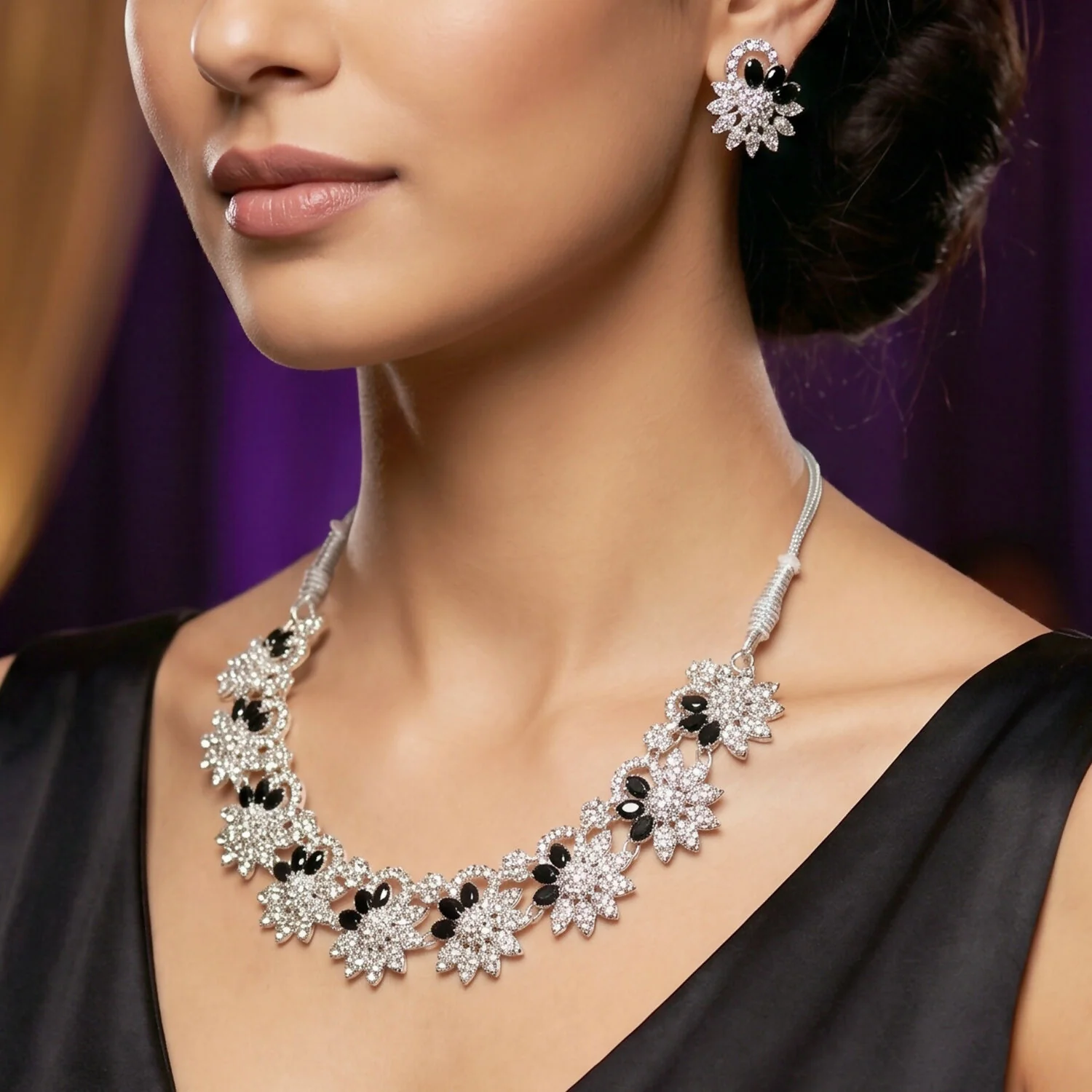 Elegant Silver-Plated Black Stone Necklace Set with Earrings For Woman - Image 3