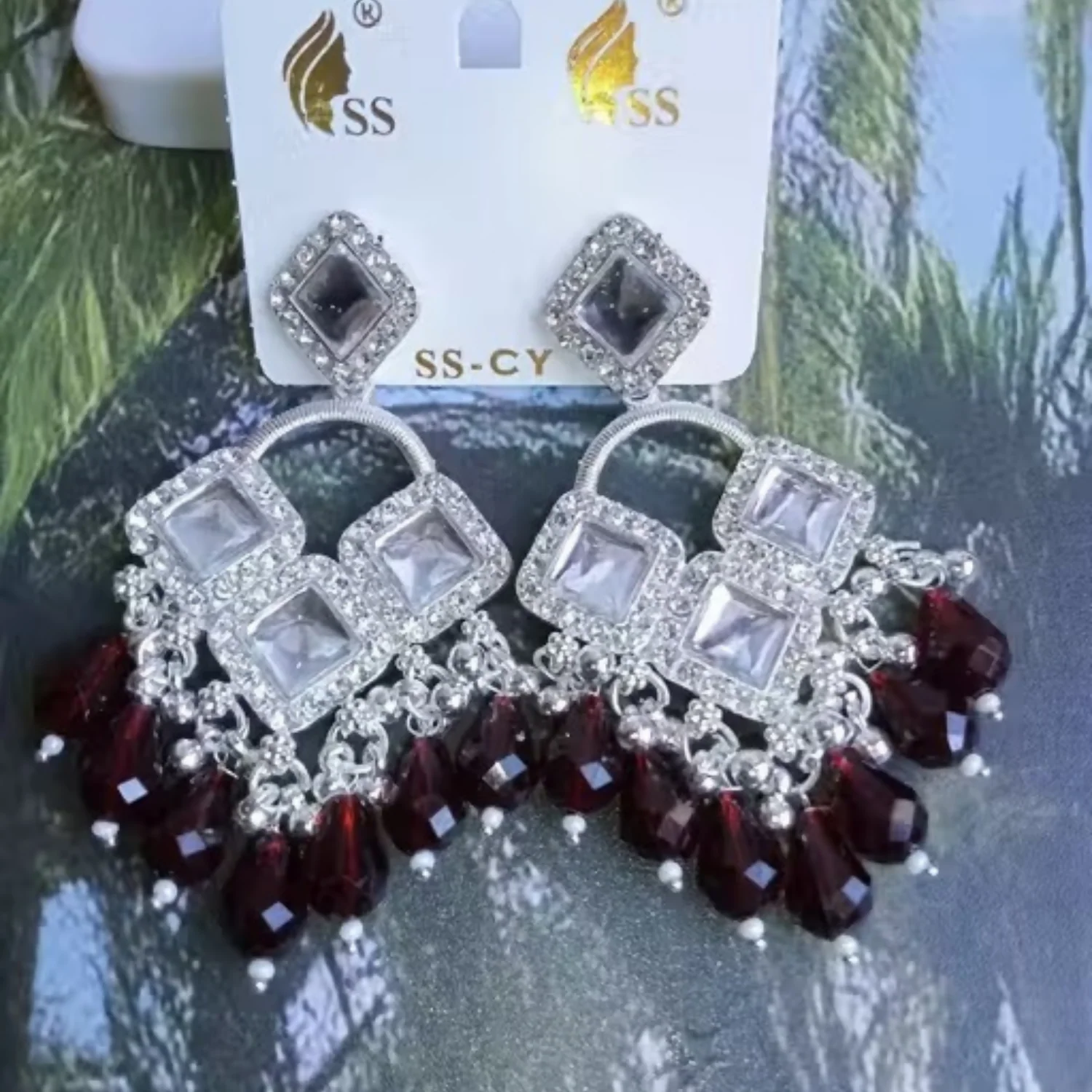 Elegant Silver Plated Chandelier Earrings Featuring Square Crystals and Maroon Teardrop Beads - Image 4