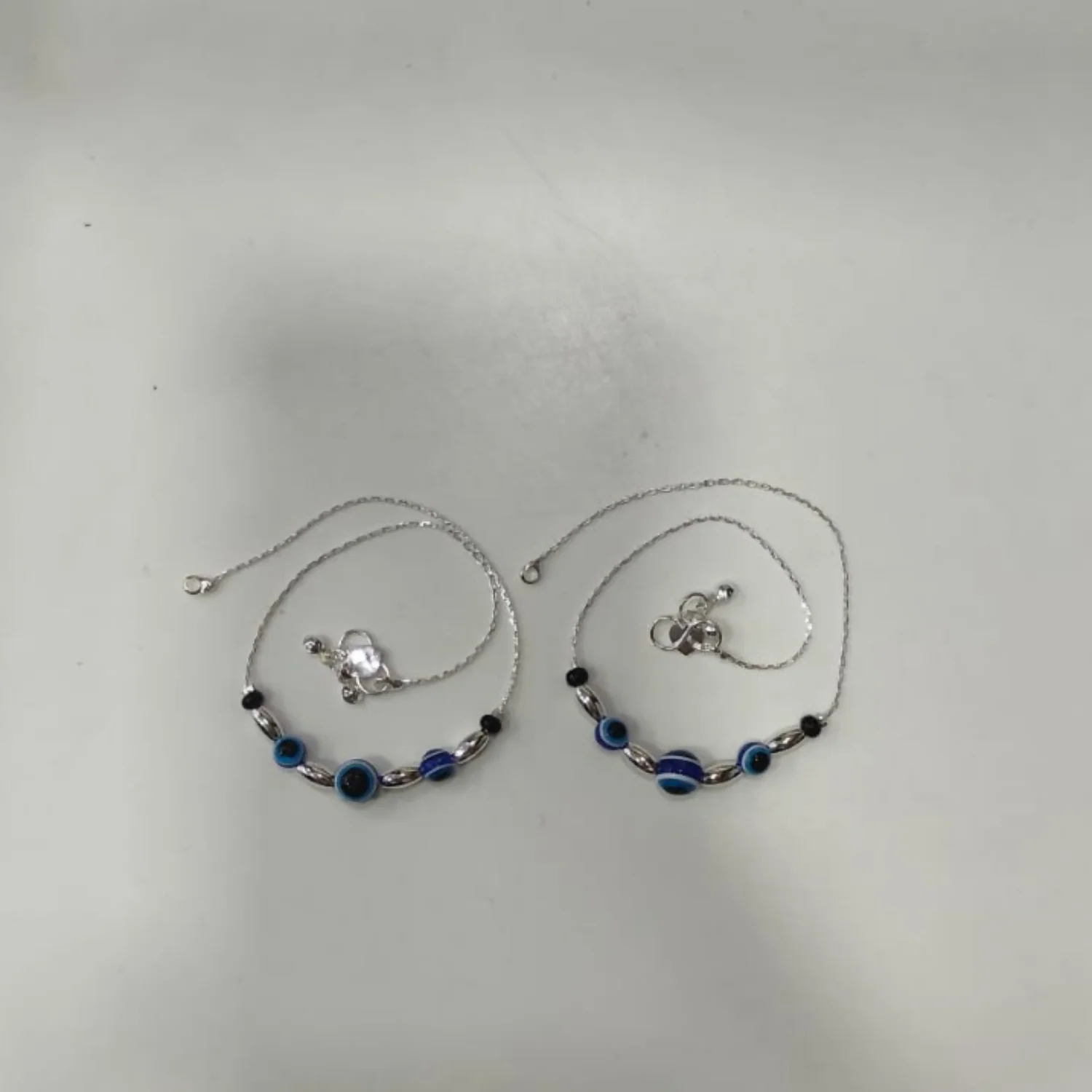 Elegant Silver-Tone Evil Eye Beaded Anklet for Women - Image 4