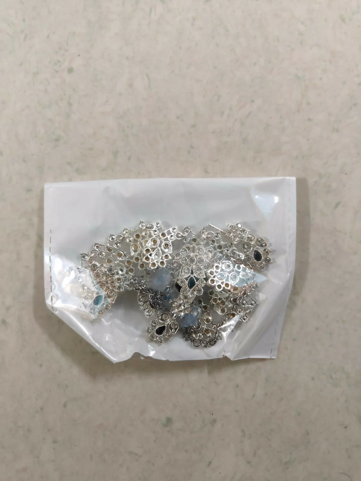 Elegant Silver-Toned American Diamond & Black Stone Set - Image 5