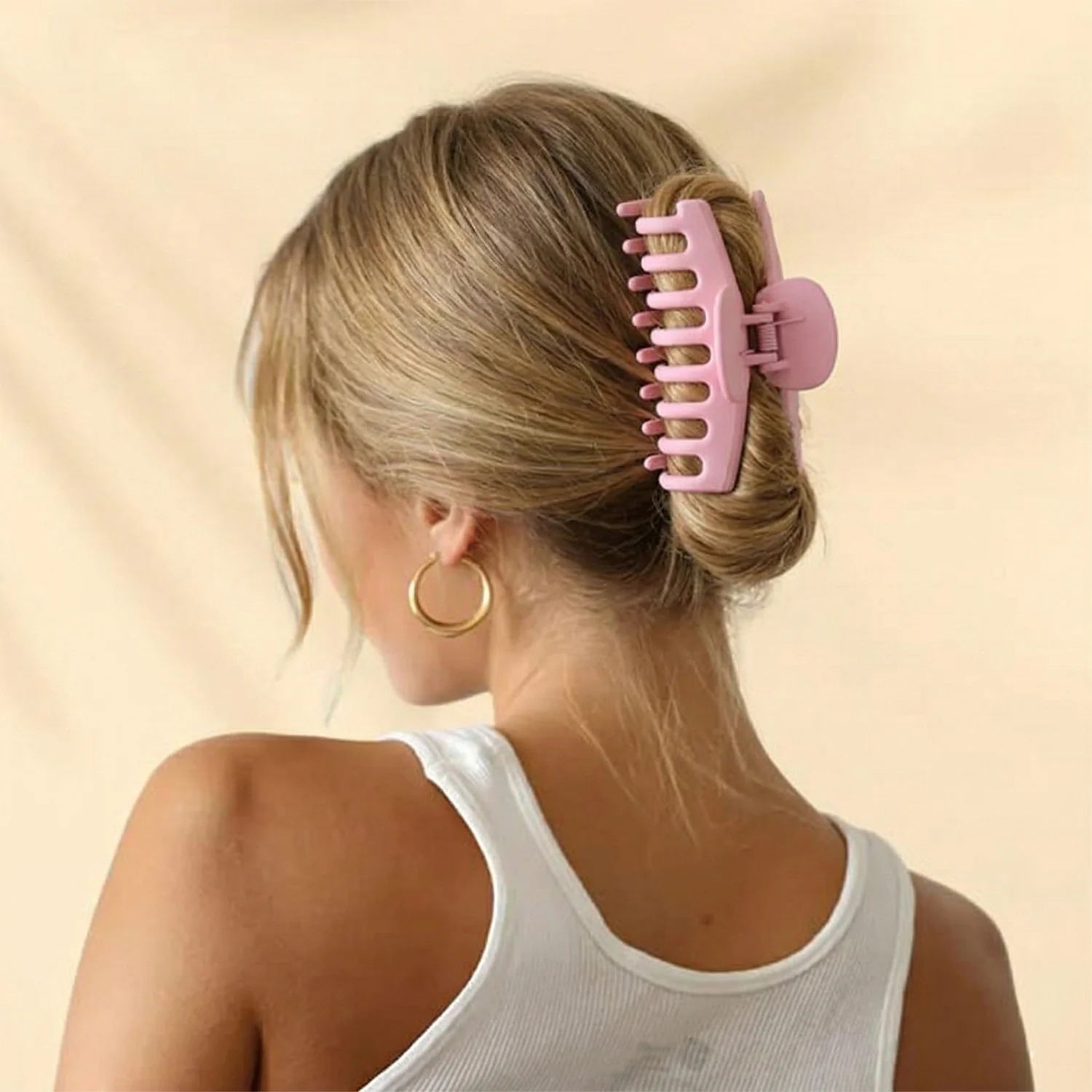 Elegant Strong Grip Hair Claw Clip for Women (1 Pc) - Image 3