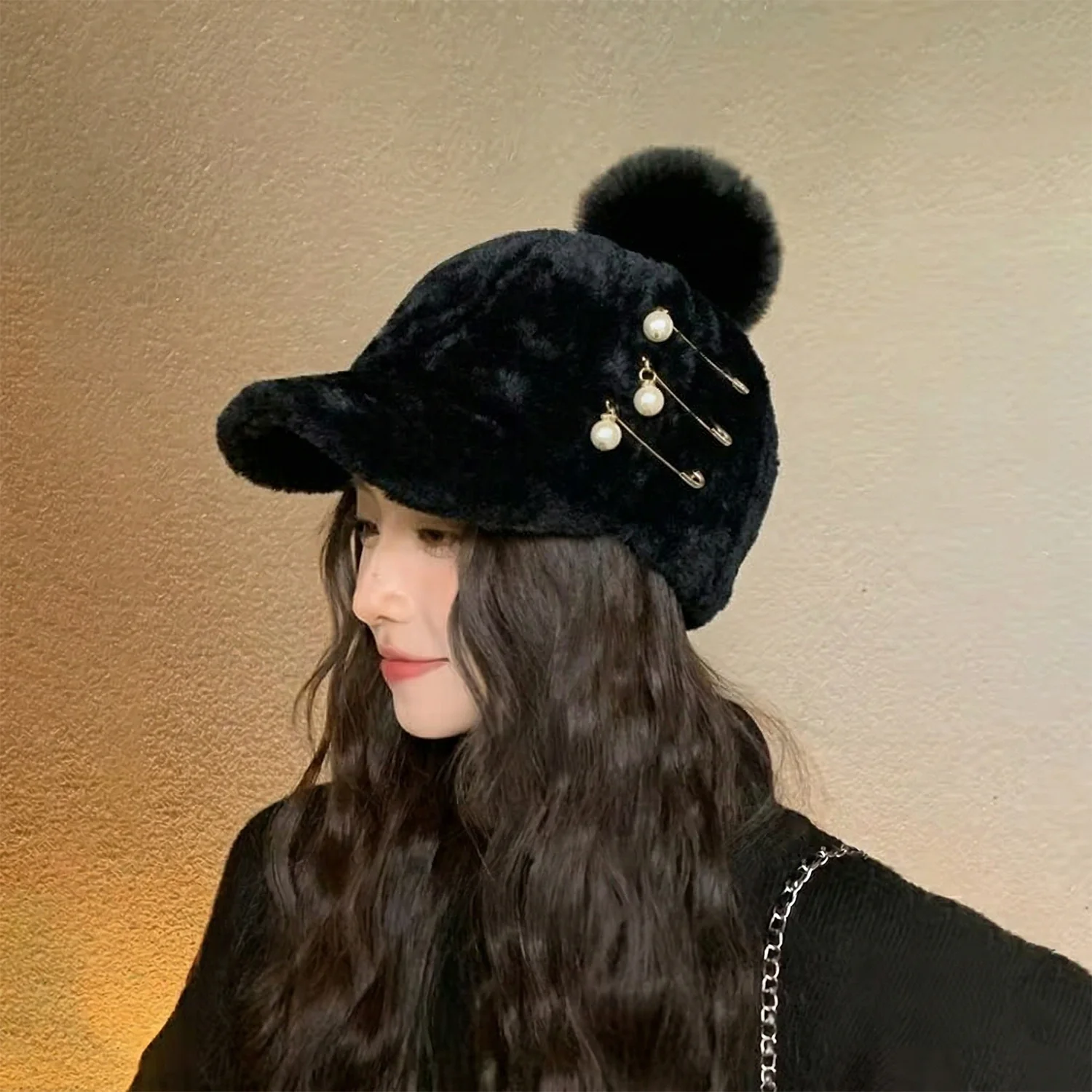 Elegant Winter Fur Cap for Women (1 Pc) - Image 3