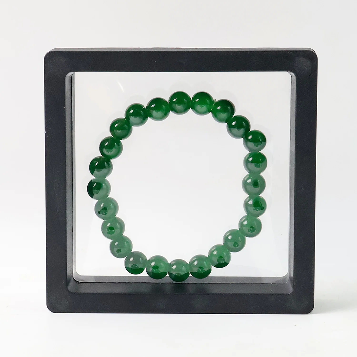 Elegent Green Bead Bracelet With Air-Tight Display Box - Image 3