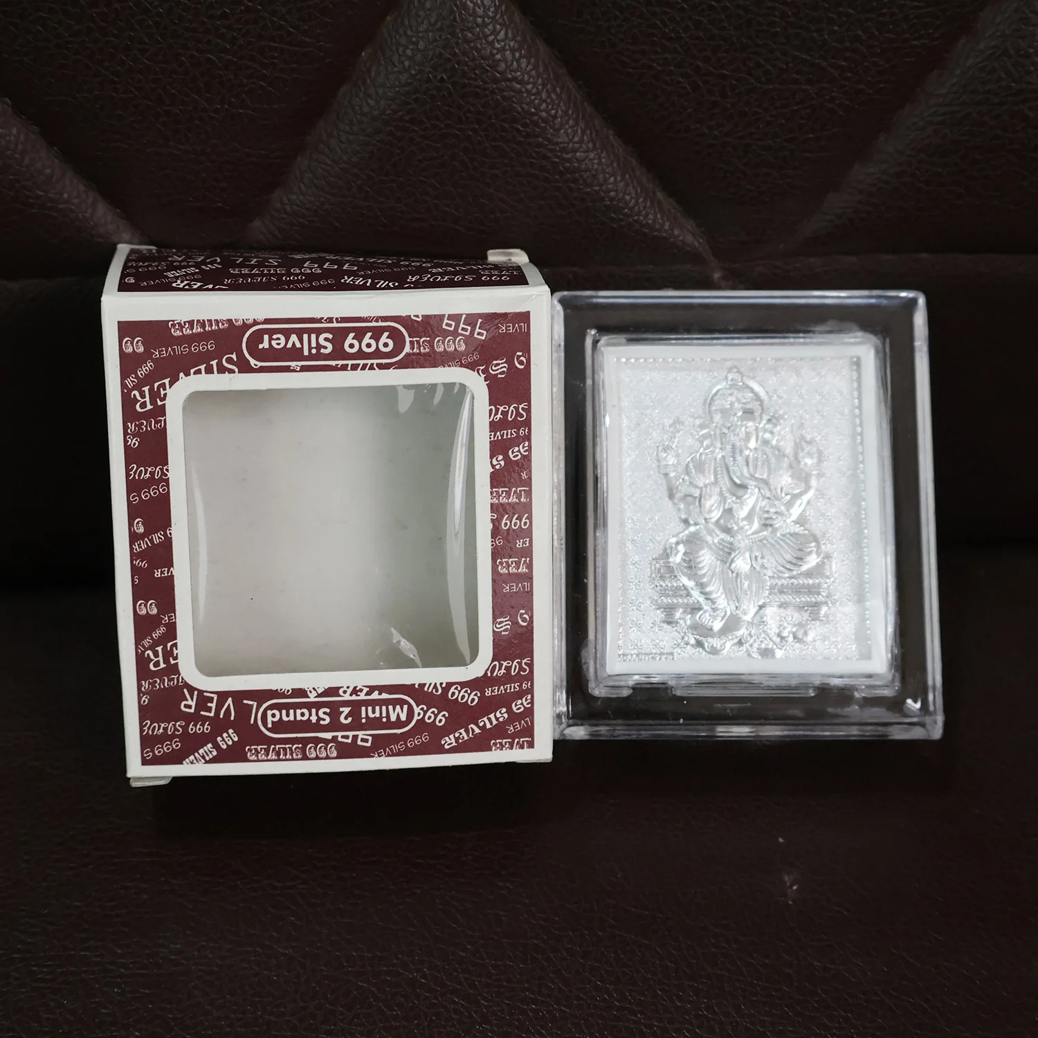 Embossed Silver-Plated Lord Ganesha Photo Frame  (1 Pc) - Image 8