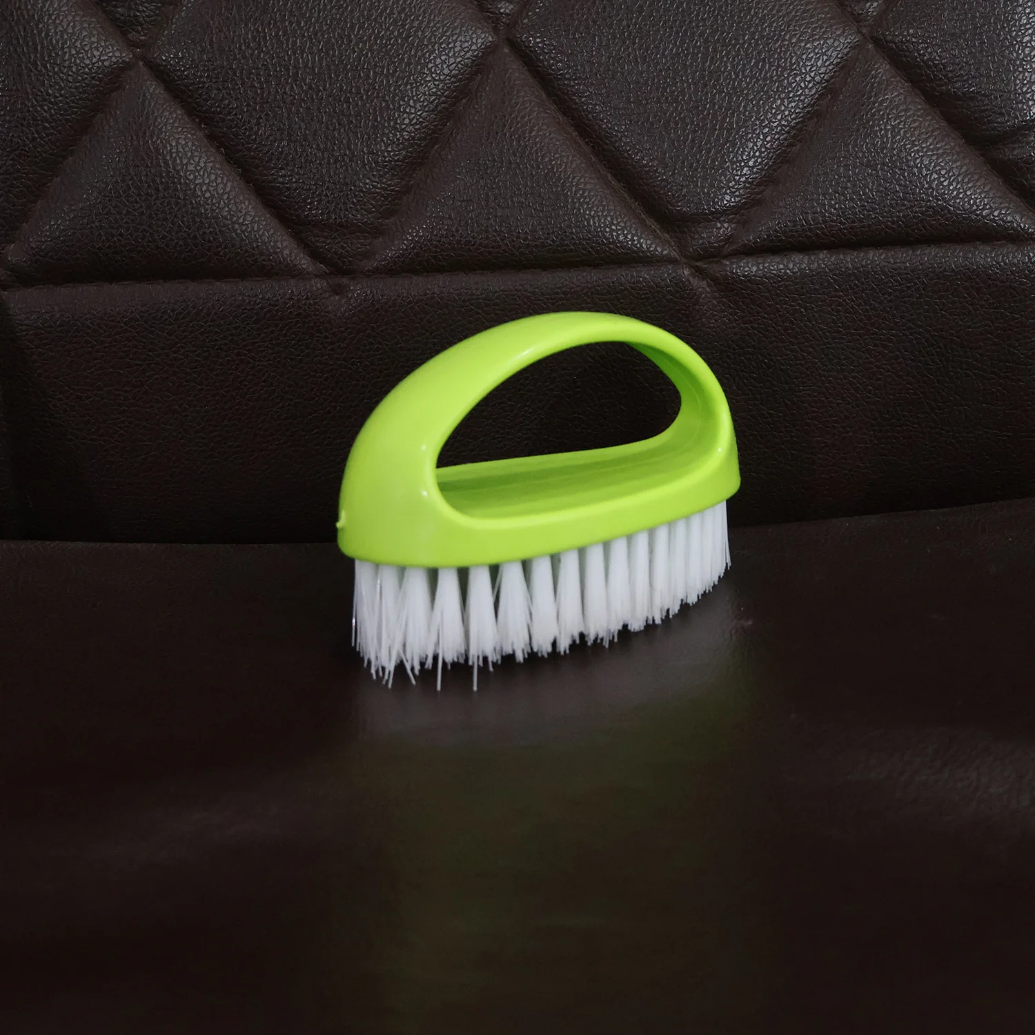 Ergonomic Hand Scrub Brush - (1 Pc) - Image 9