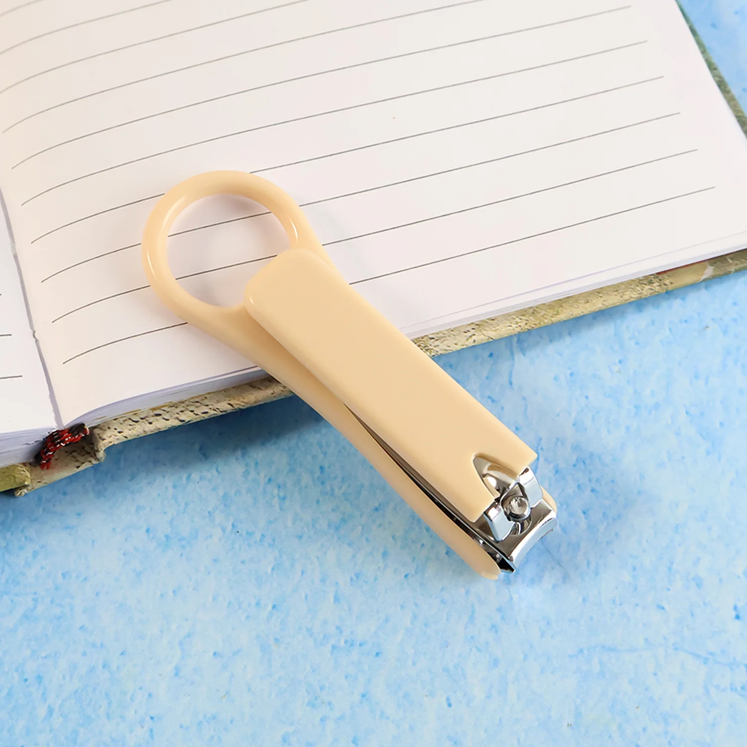 Ergonomic Ring-Handle Nail Clipper (1 Pc) - Image 4