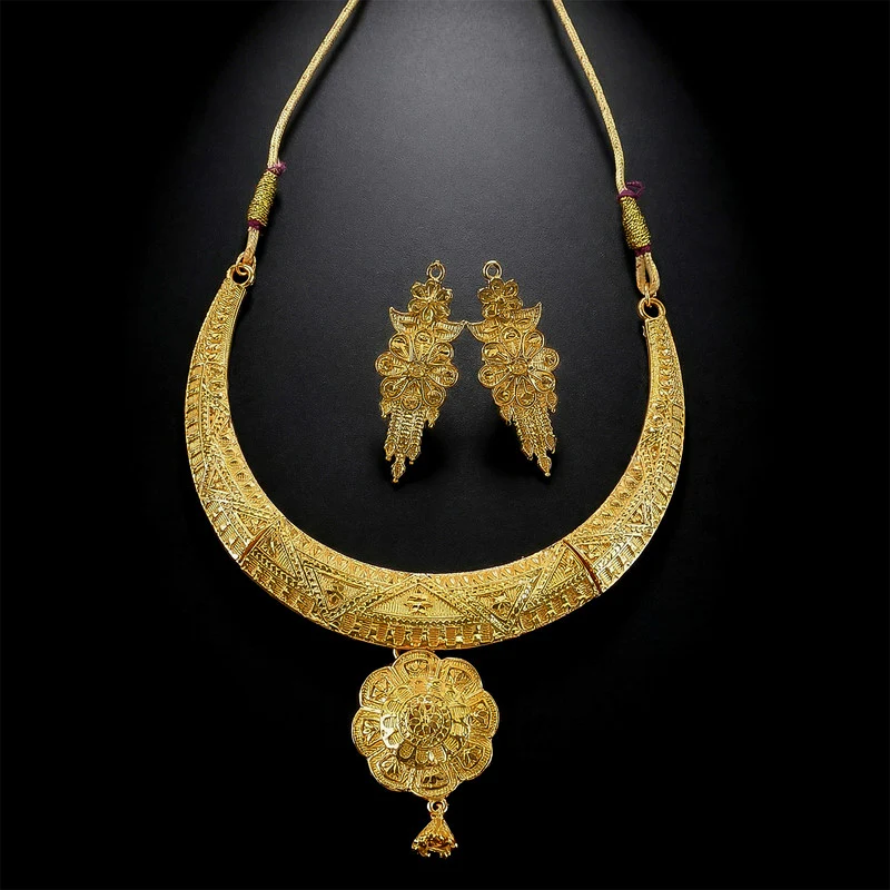 Exclusive Crescent-Style Gold-Plated Necklace Set with Traditional Engraved Detailing - Image 2