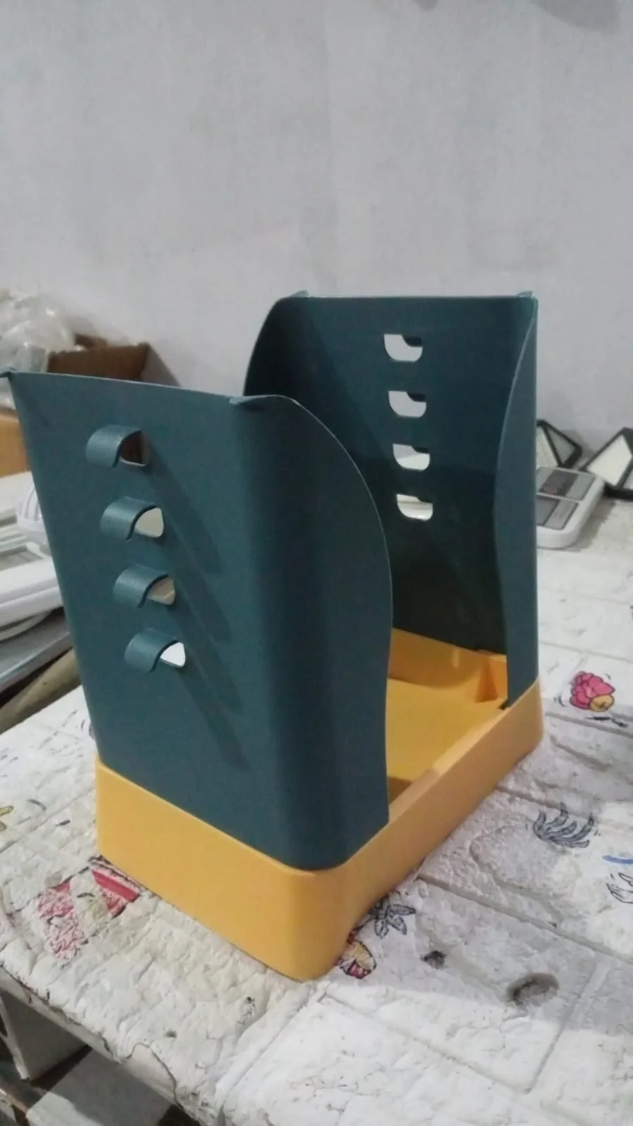 Plastic Garbage Waste Bin with Bag Holder (1 Pc) - Image 8