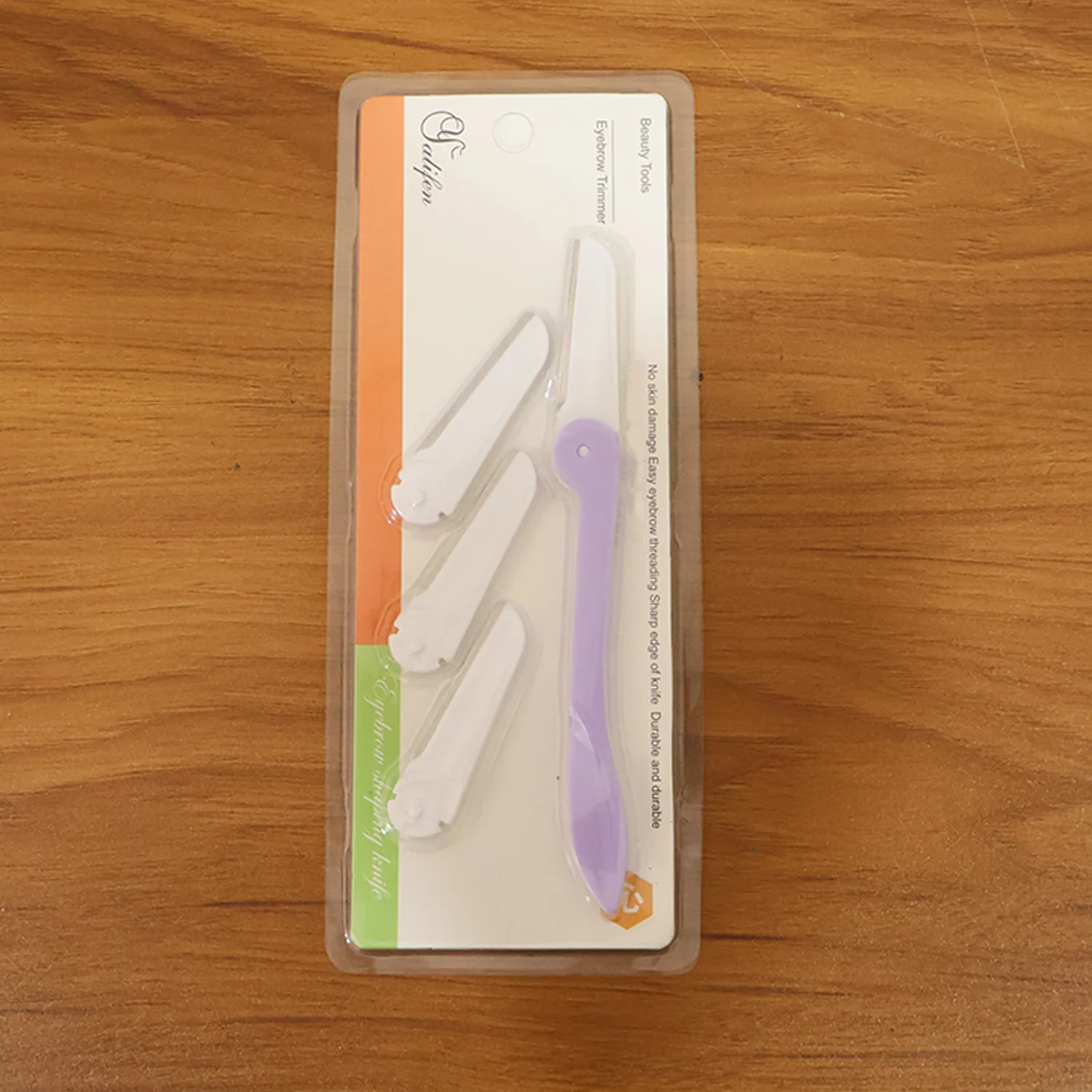Eyebrow facial hair razor with 3 Replaceable Blades - Image 9