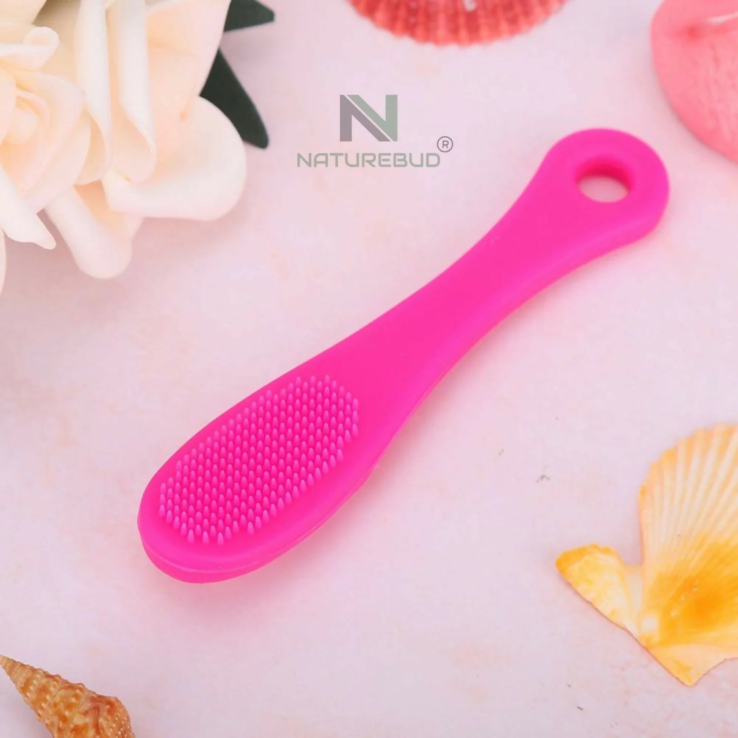 Face Scrubber and Eyeliner Combo 3 Pcs Set - Image 3