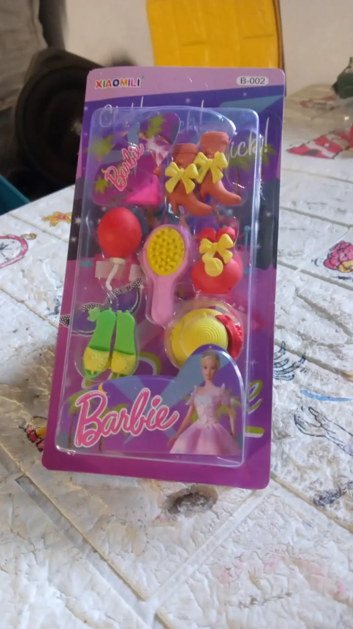 Fancy & Stylish Mini Erasers for Kids (9 Pc Set) - Fun Designs, Party Favors - Image 5
