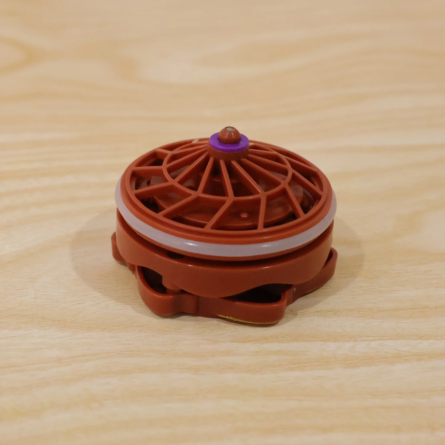 Fireworks Spark Effect Spinning Battle Top Toy (1 Pc) - Image 7