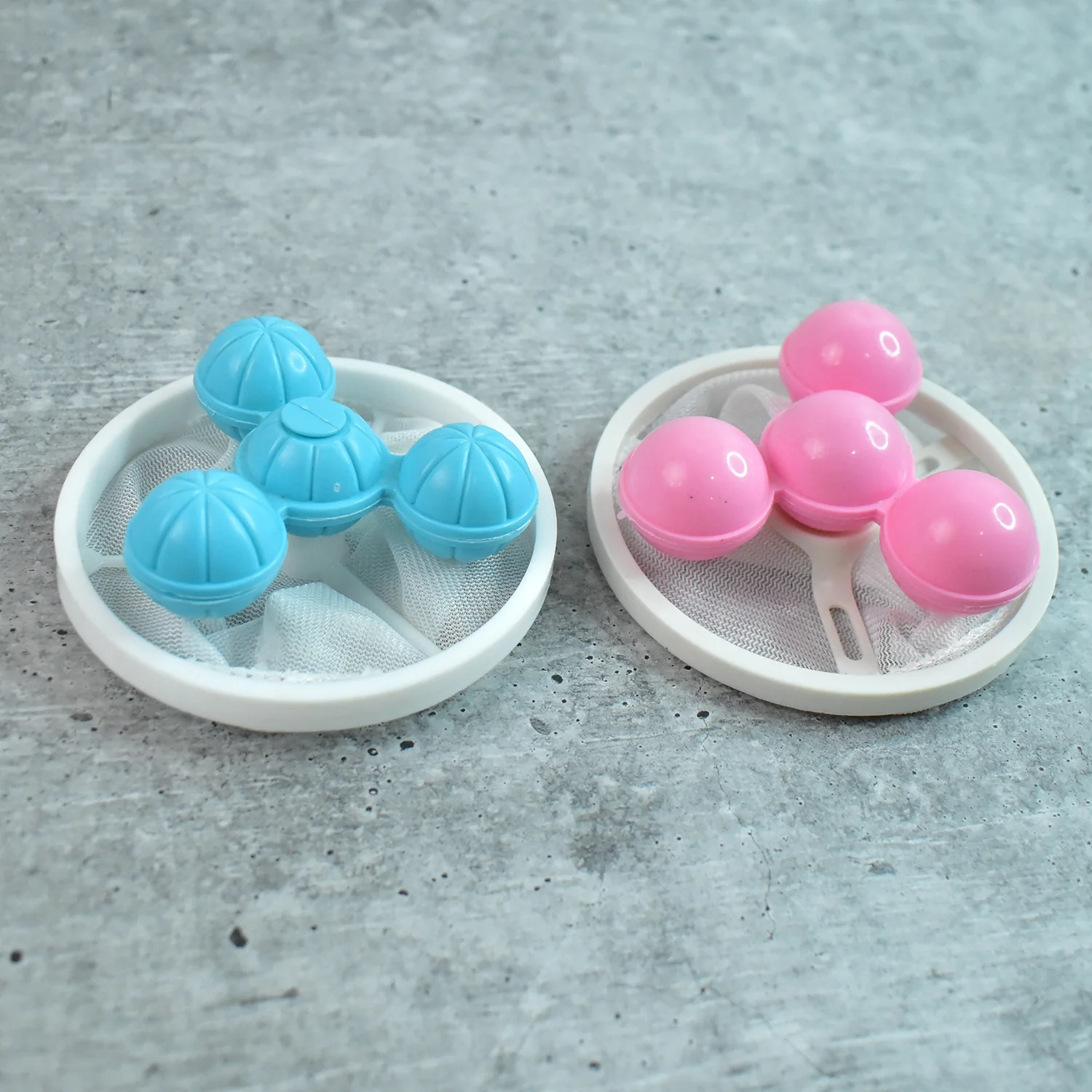 Floating Laundry Ball Lint Catcher Reusable Hair & Fur Filter (1 Pc) - Image 7