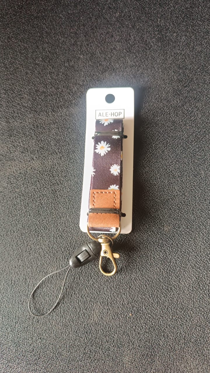 Floral Print Neck Lanyard Strap with Clip Hook & Mobile String (1 Pc) - Image 7