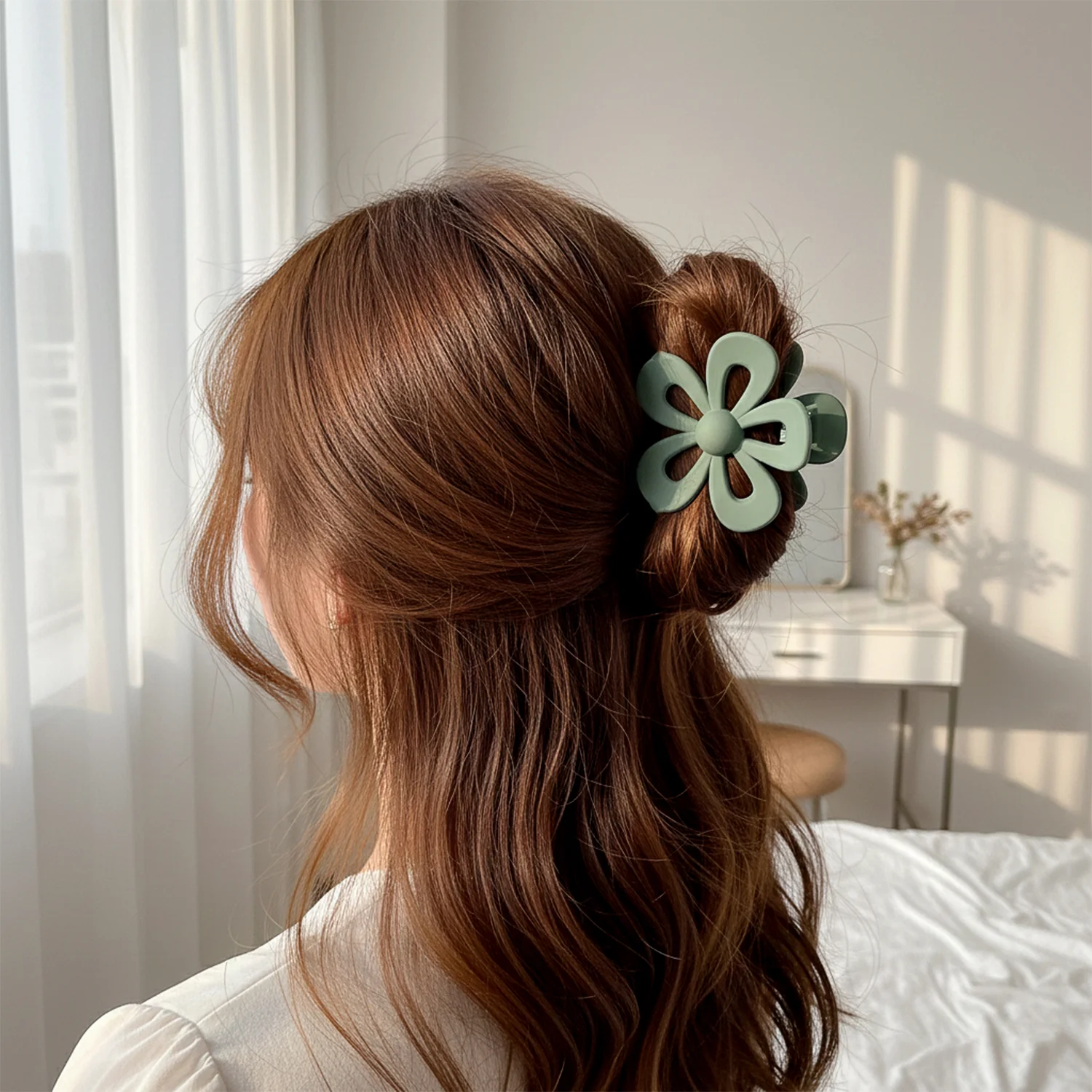 Flower Shaped Hair Claw Clip – 1 Pc - Image 3