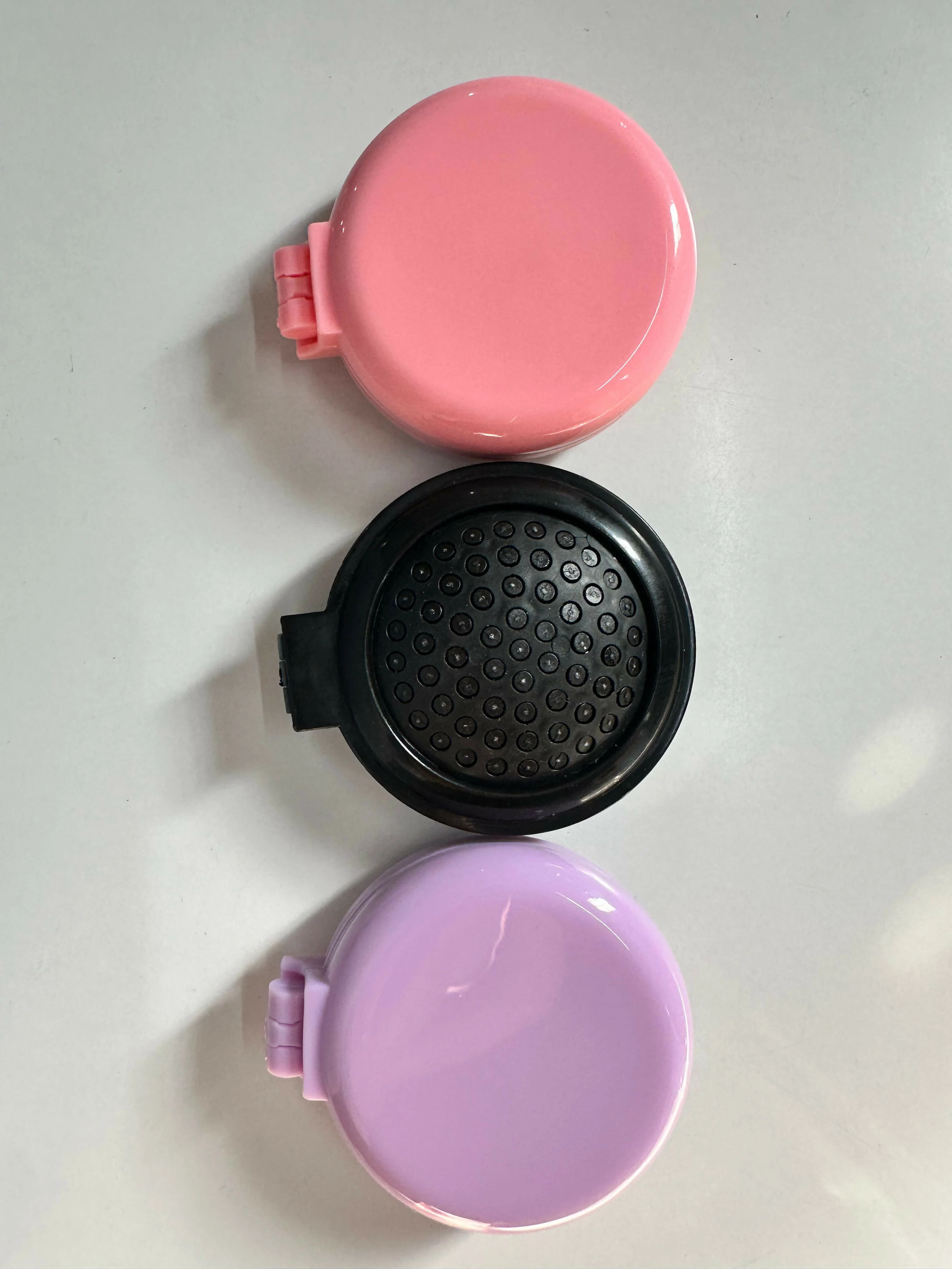 Foldable Hair Brush with Mirror Compact Travel Hair Comb for Women & Girls(COLOR MAY VARY) - Image 9