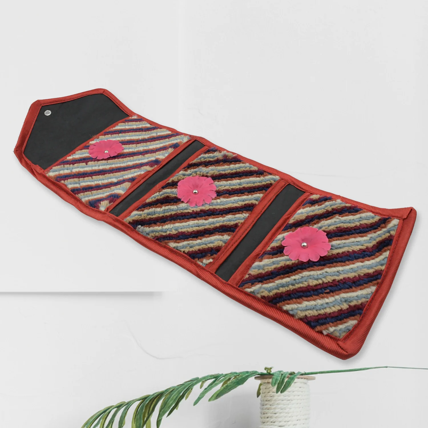 Foldable Hanging Organizer with 3 Pockets - Wall Hanging Letter Holder - Image 6