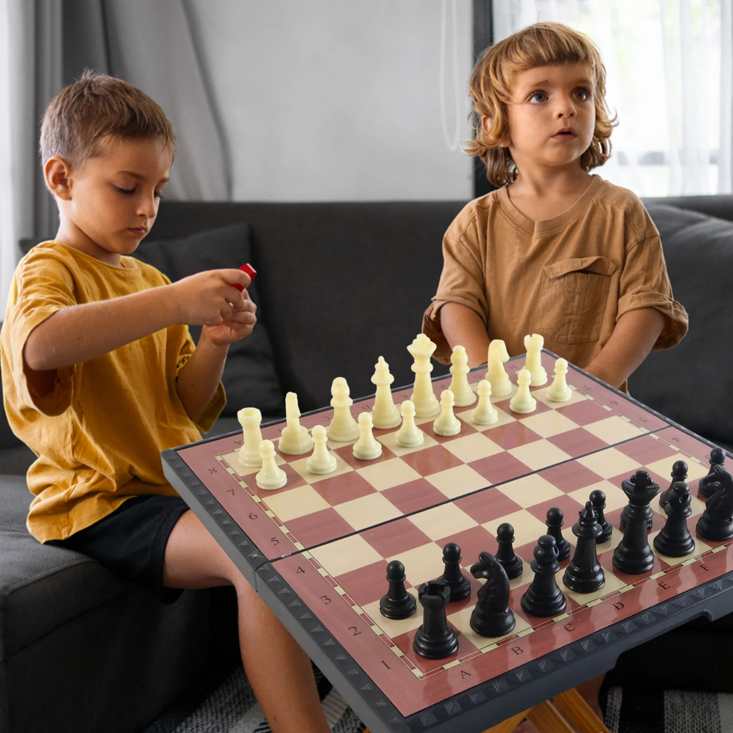 Foldable Magnetic Chess Board Game Set (24 x 24 Cm) - Image 3