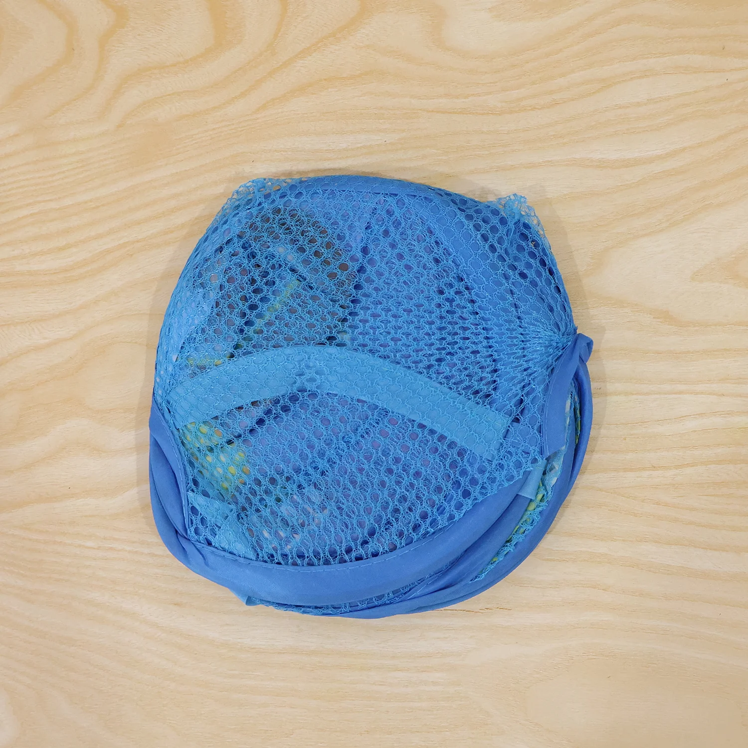 Foldable Laundry Basket Fabric Mesh Clothes Hamper (1 Pc,34.29x34.29x54.61cm) - Image 9