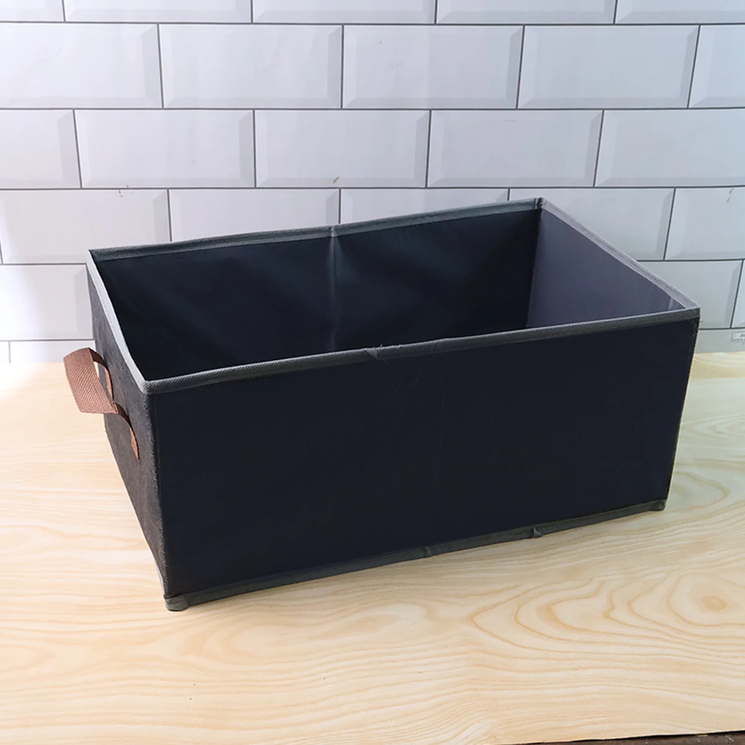 Foldable Rectangular Storage Box with Handle (46x28 cm / 1 Pc) - Image 3