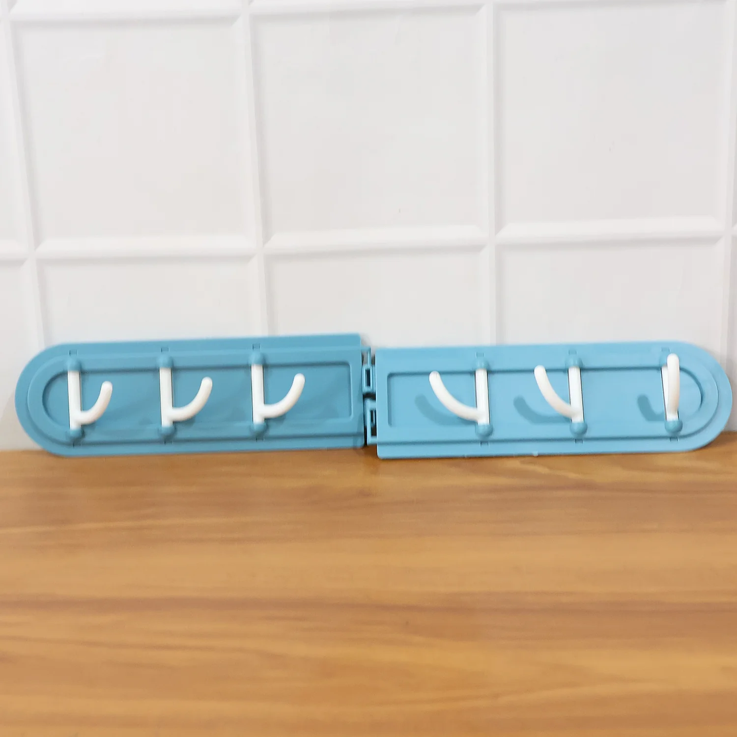 Foldable Rotating Wall-Mounted Multipurpose Hook Rack (1 Pc) - Image 9
