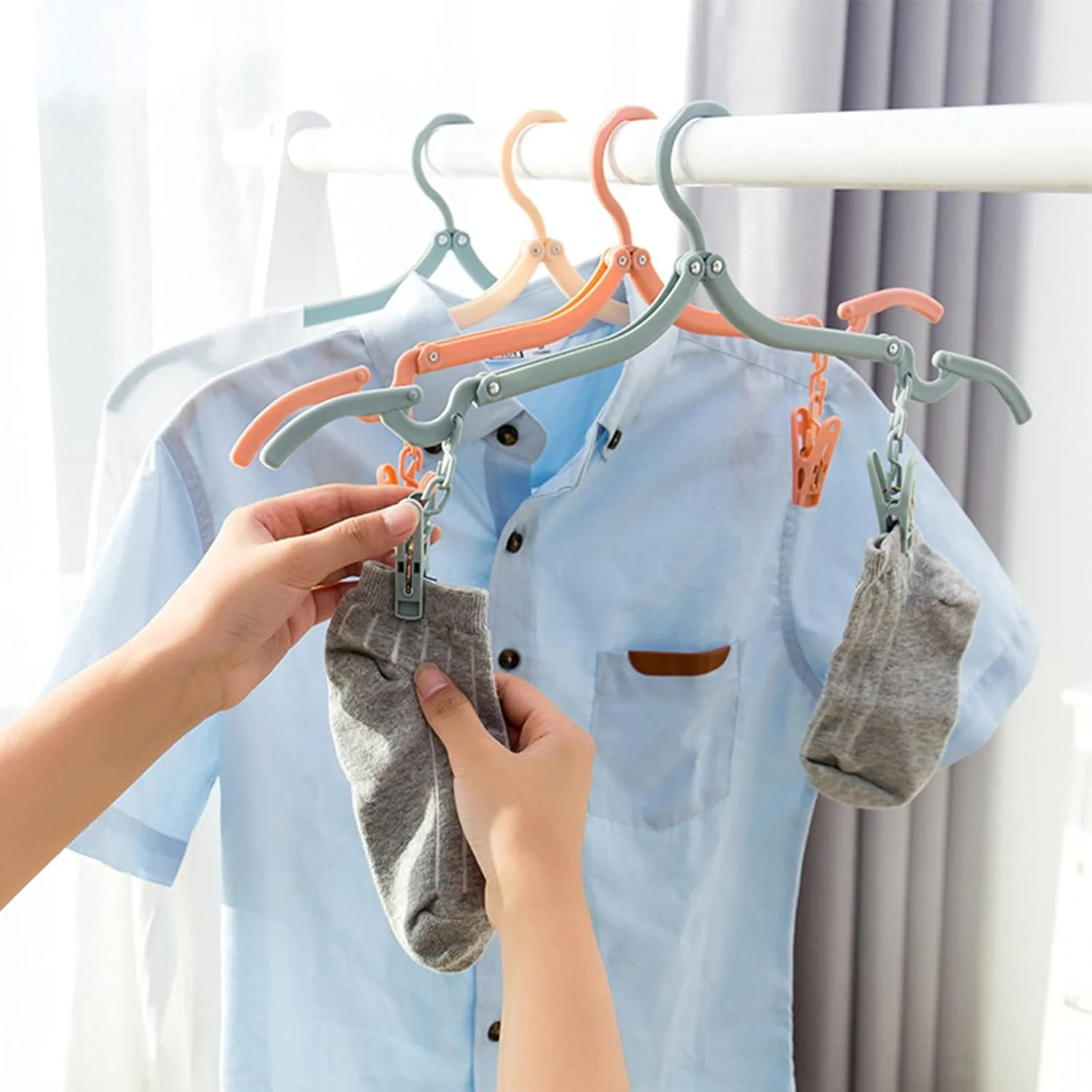 Folding Hanger with Clips for Clothes, Adjustable Hanger (1 Pc) - Image 7