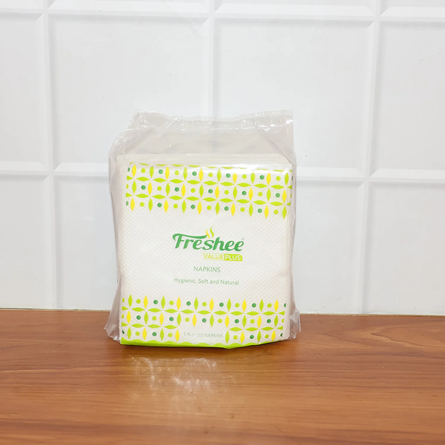 Freshee Premium Ultra-Soft Disposable Paper Napkins — 50 Pc (23 x 25 cm) - Image 9