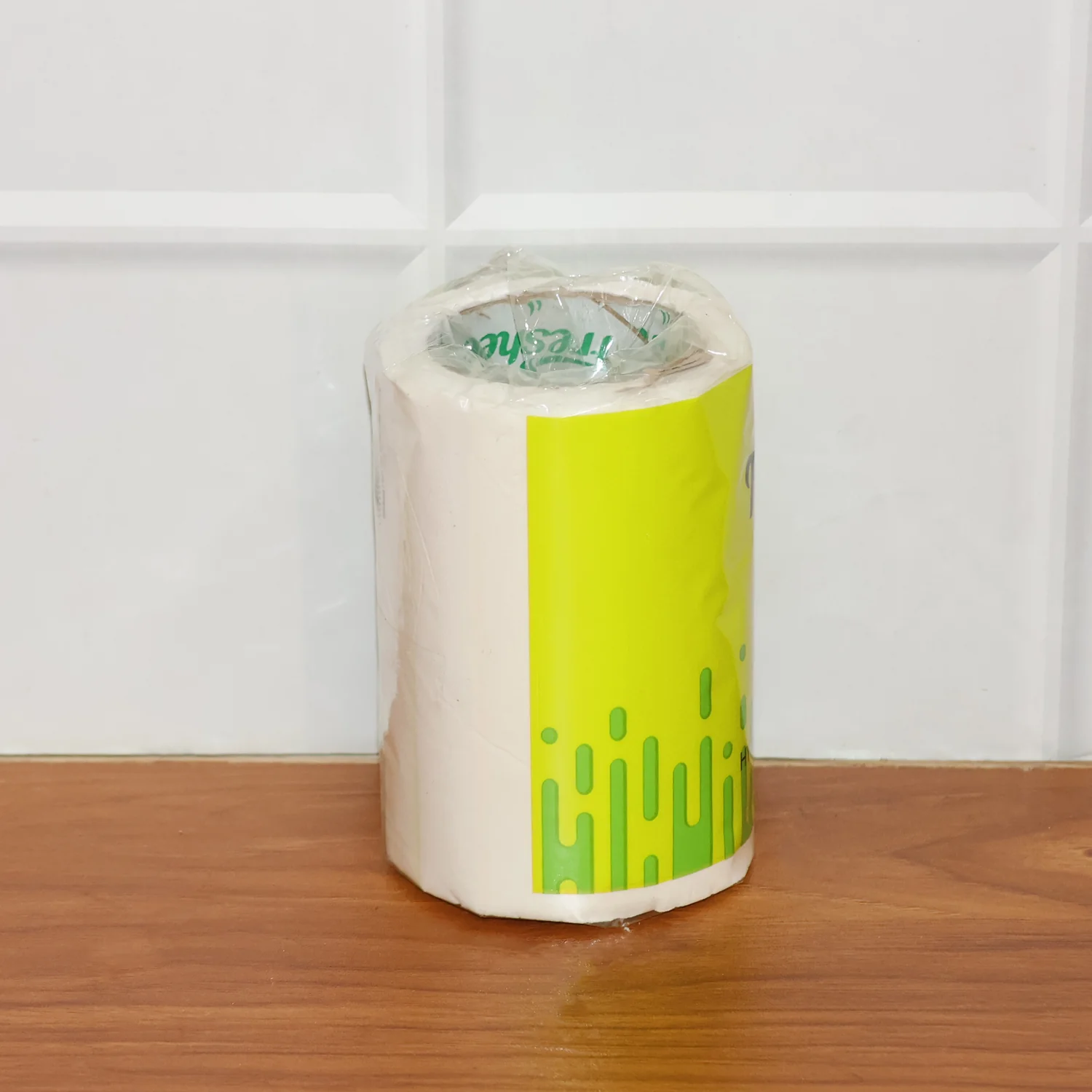 Freshee Ultra-Soft 2-Ply Toilet Roll — 120  Sheets Per Roll (10x10 Cm) - Image 8