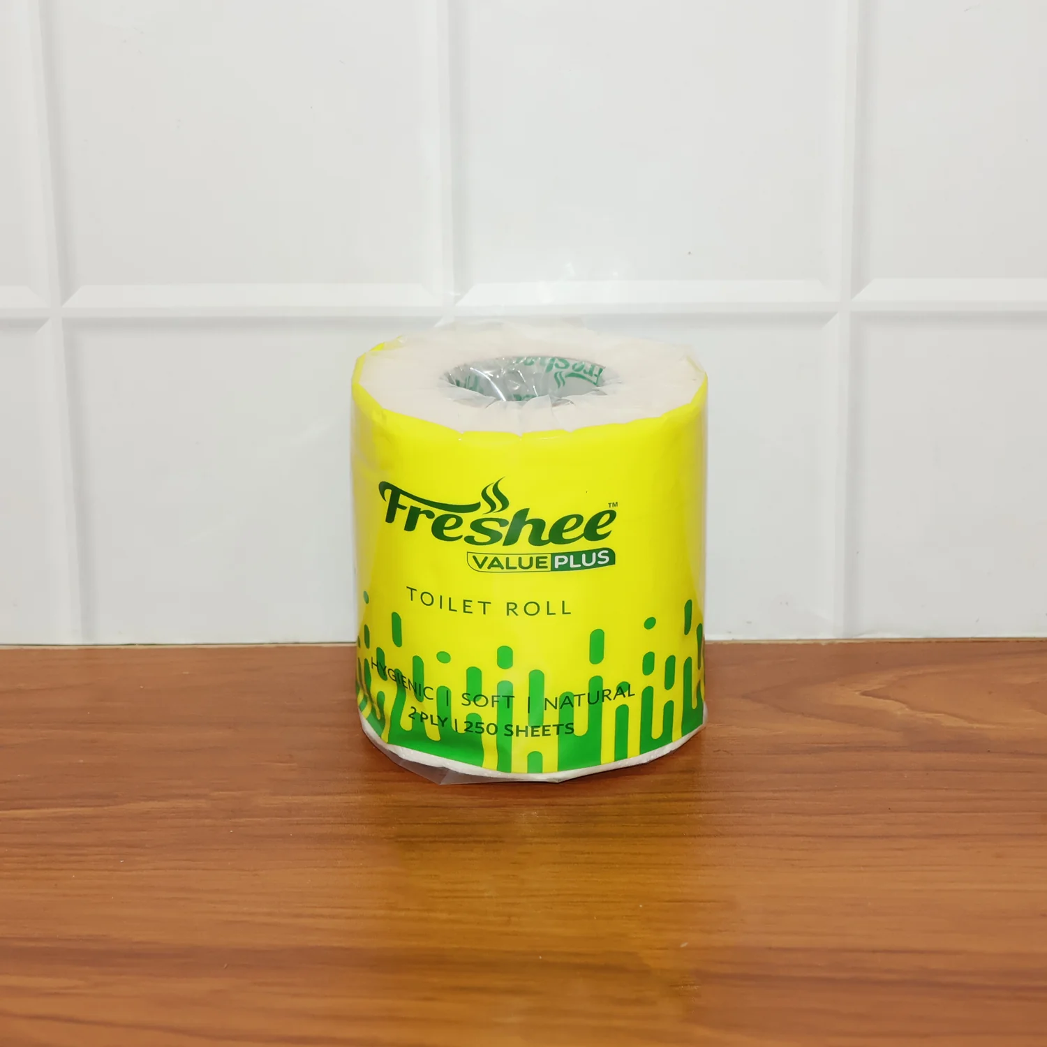 Freshee Ultra-Soft 2-Ply Toilet Roll — 250 Sheets Per Roll (10x10 Cm) - Image 7