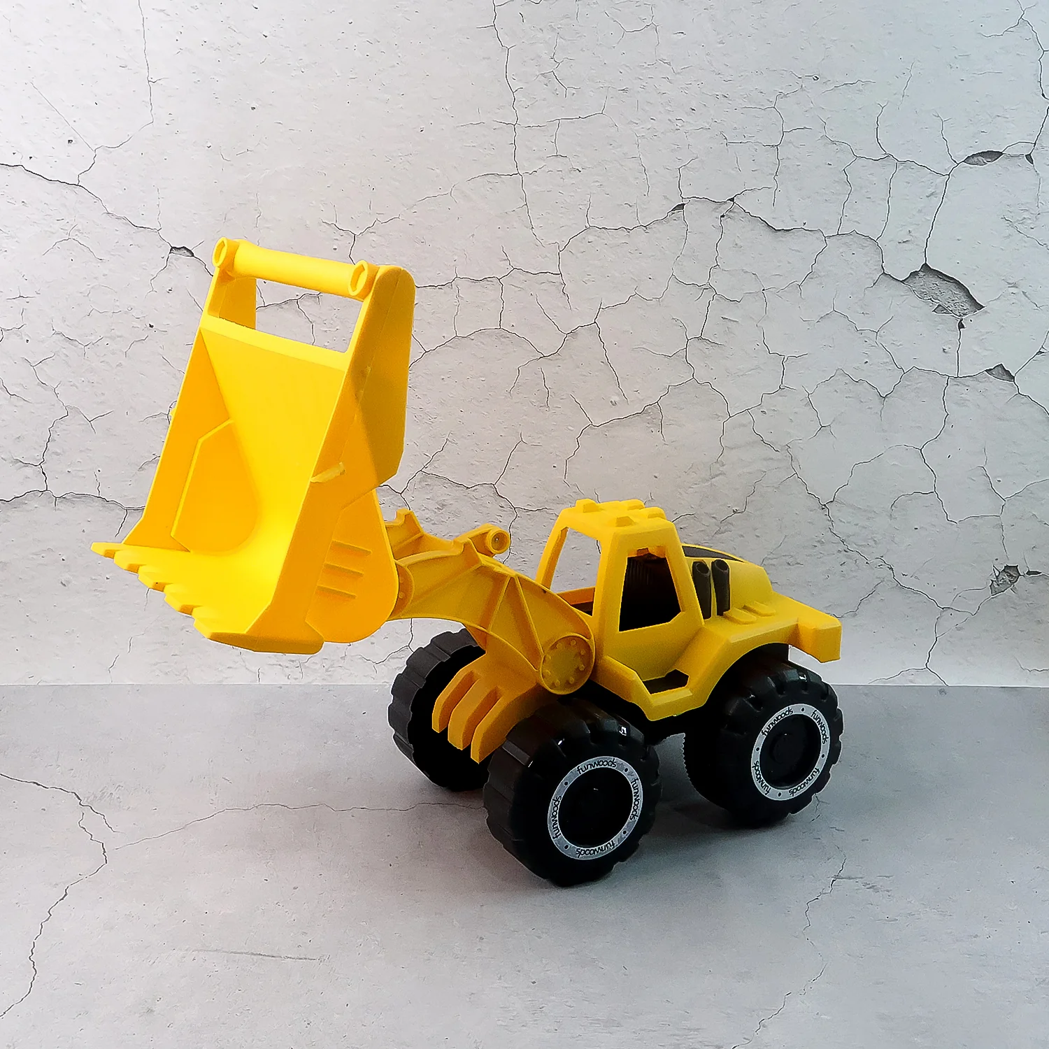 Funwoods Friction-Powered Front Loader / Bulldozer Toy - (1 Pc) - Image 9